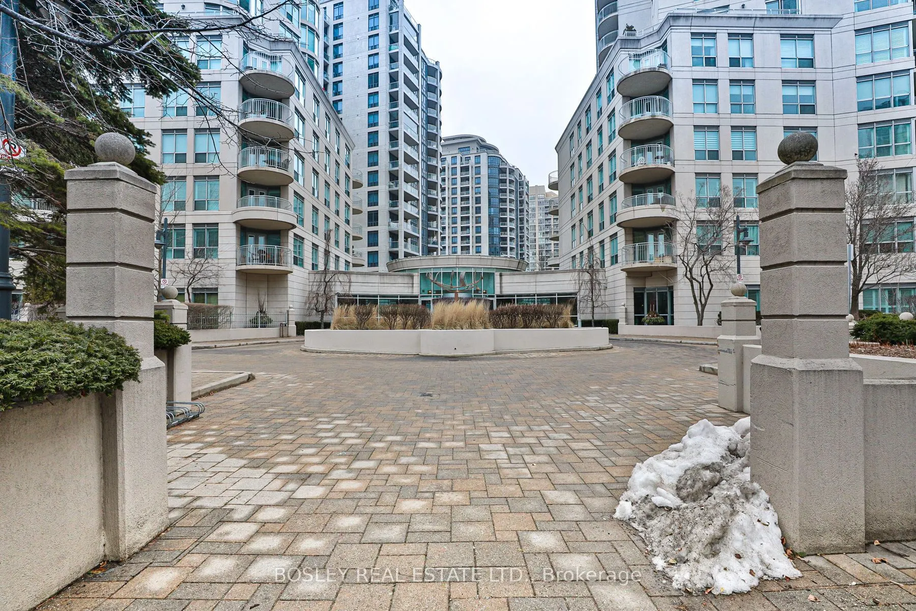 2111 Lake Shore Boulevard W #1512