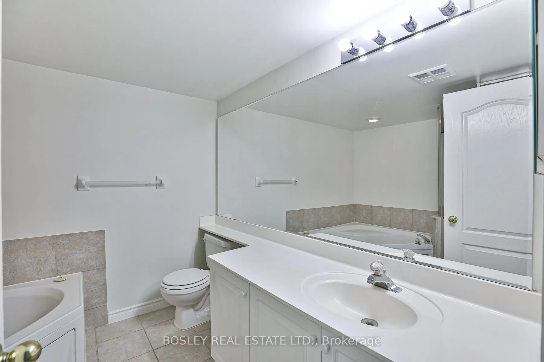 2111 Lake Shore Boulevard W #1512