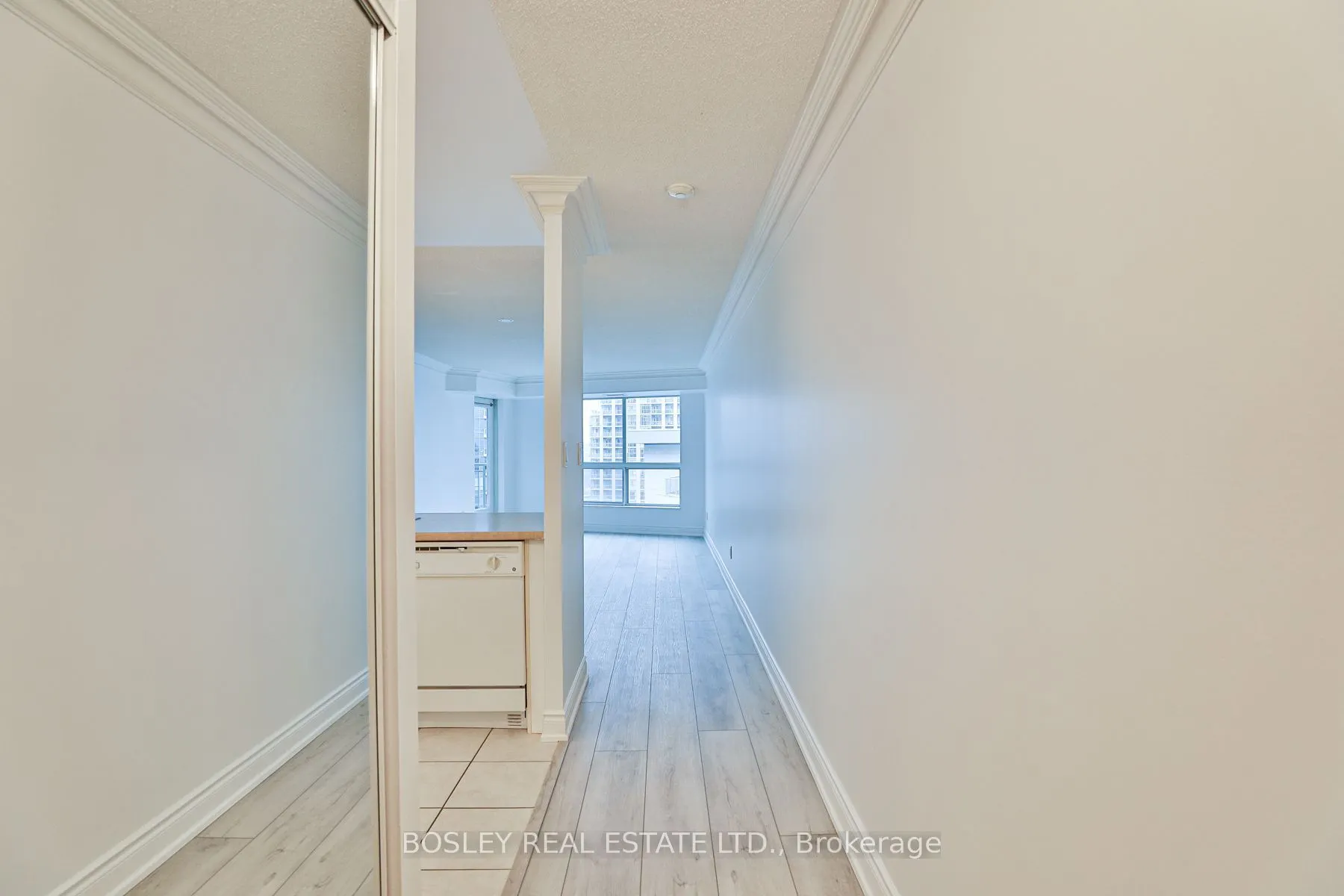 2111 Lake Shore Boulevard W #1512