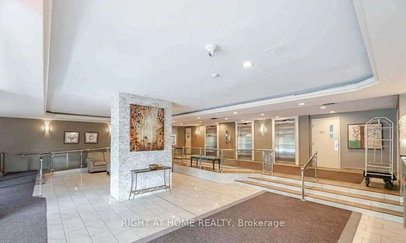 61 Markbrook Lane #706