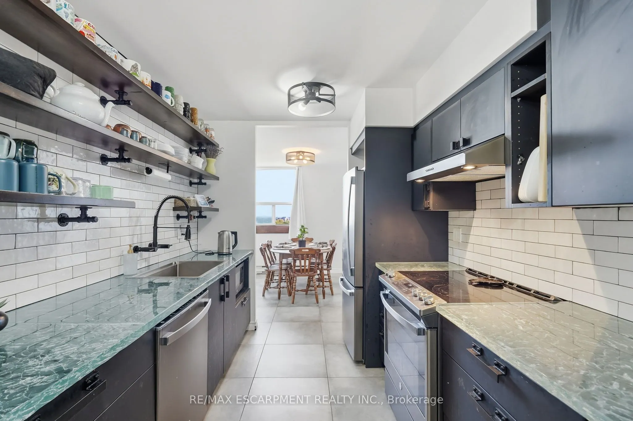 700 Dynes Road #1111