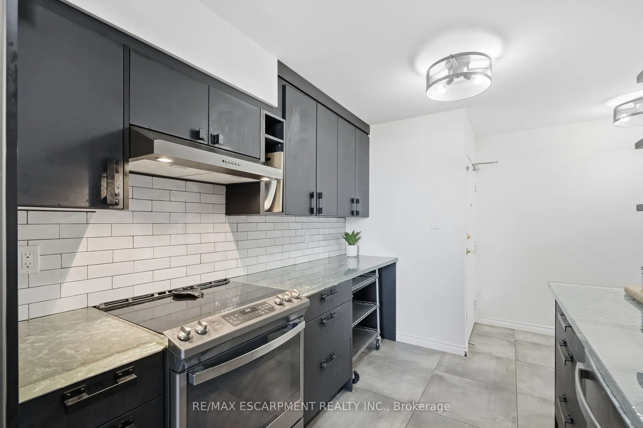 700 Dynes Road #1111