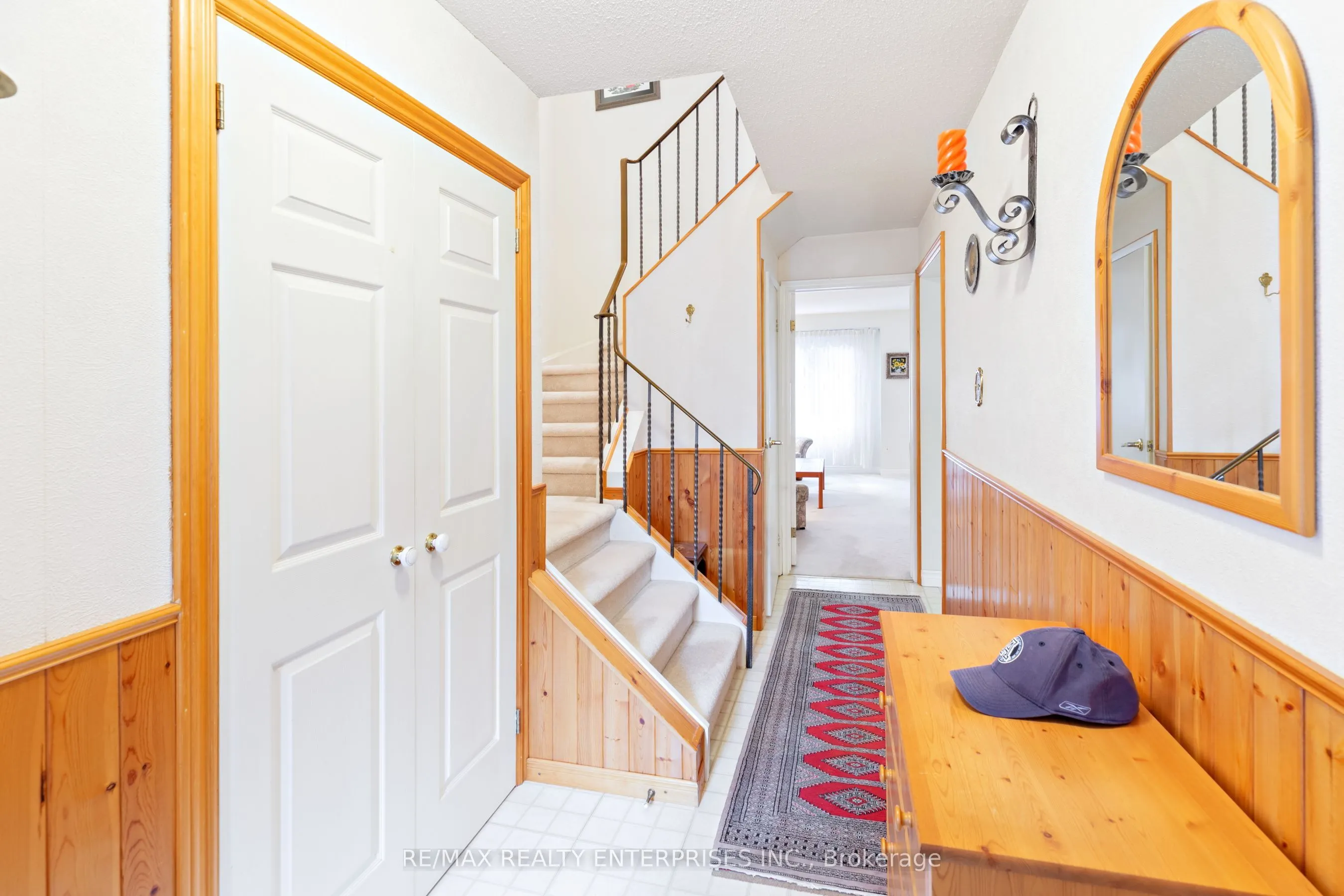 1098 Bordeaux Court