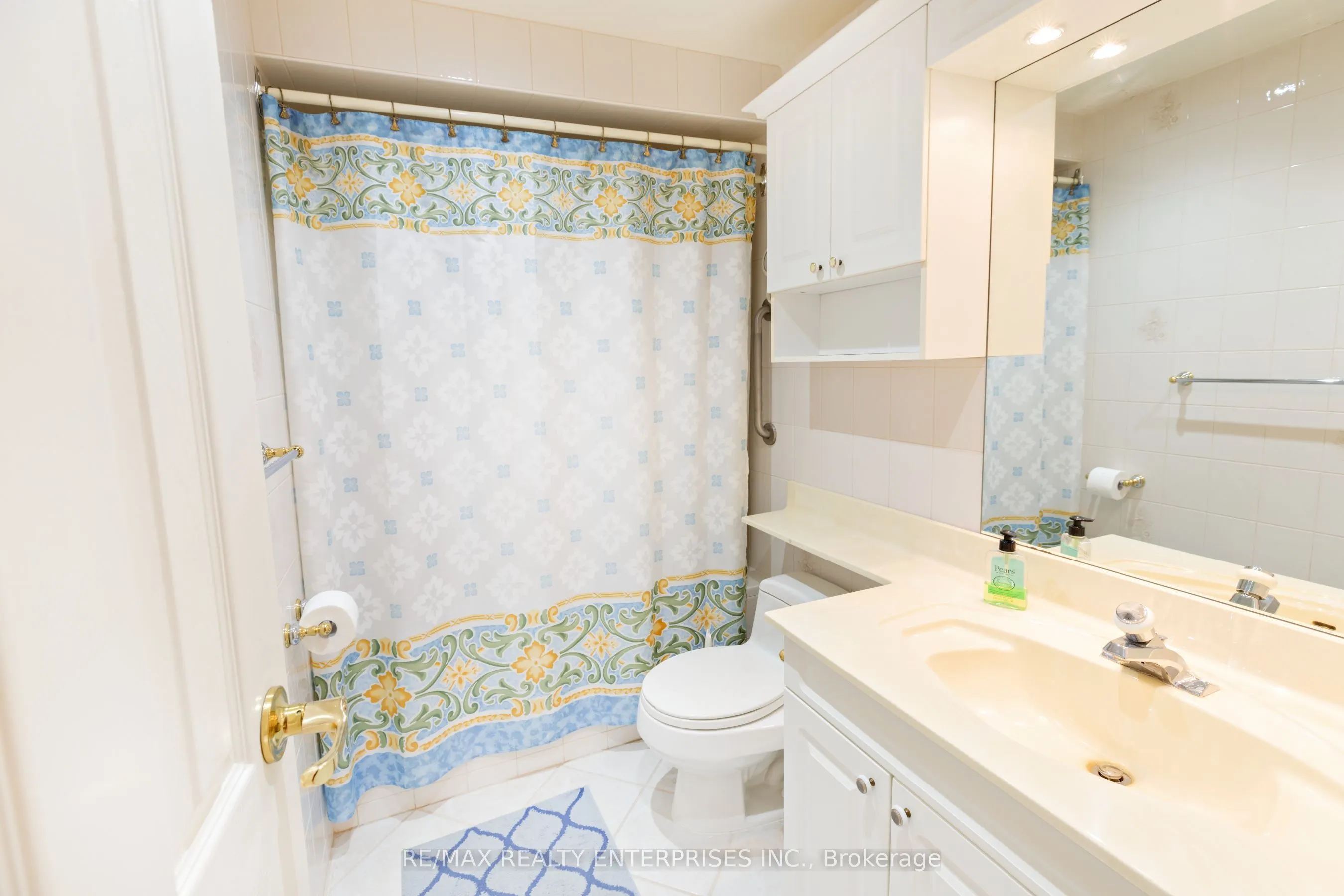 1098 Bordeaux Court