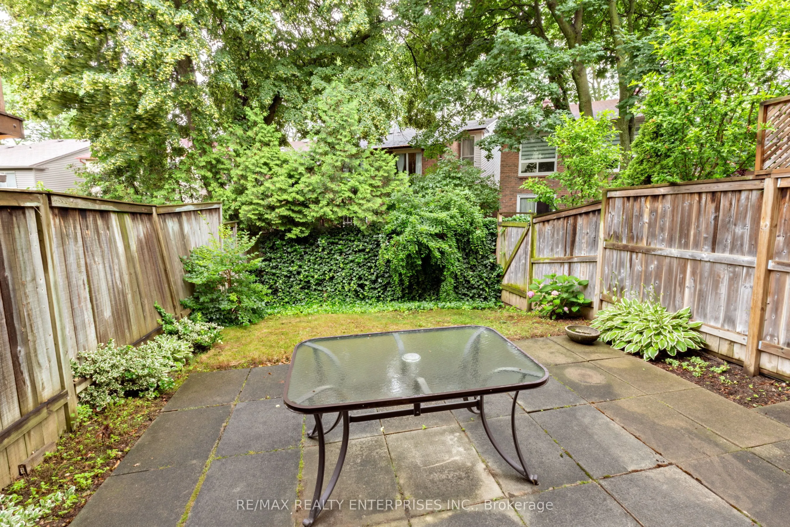 1098 Bordeaux Court