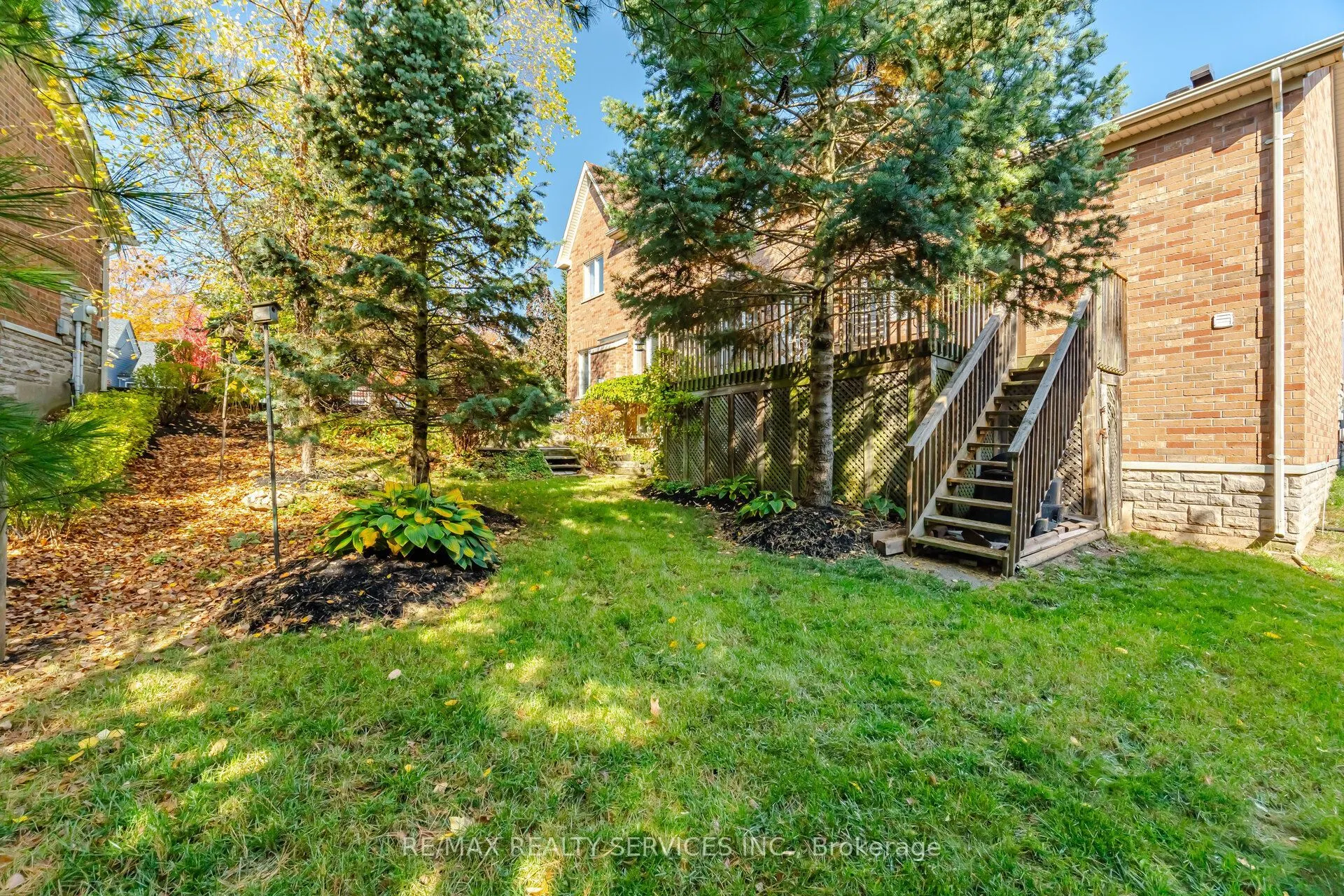 76 North Riverdale Drive