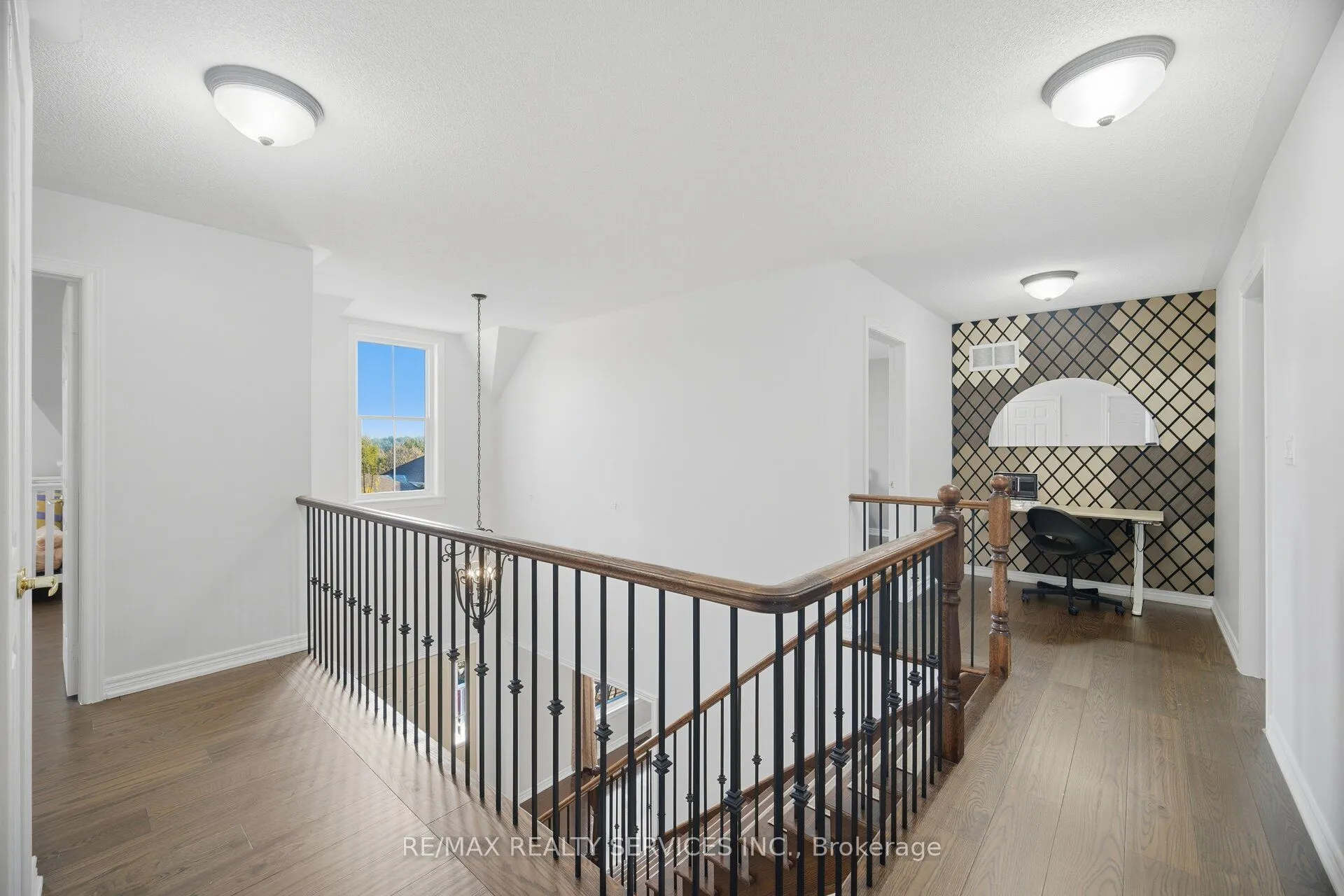 76 North Riverdale Drive