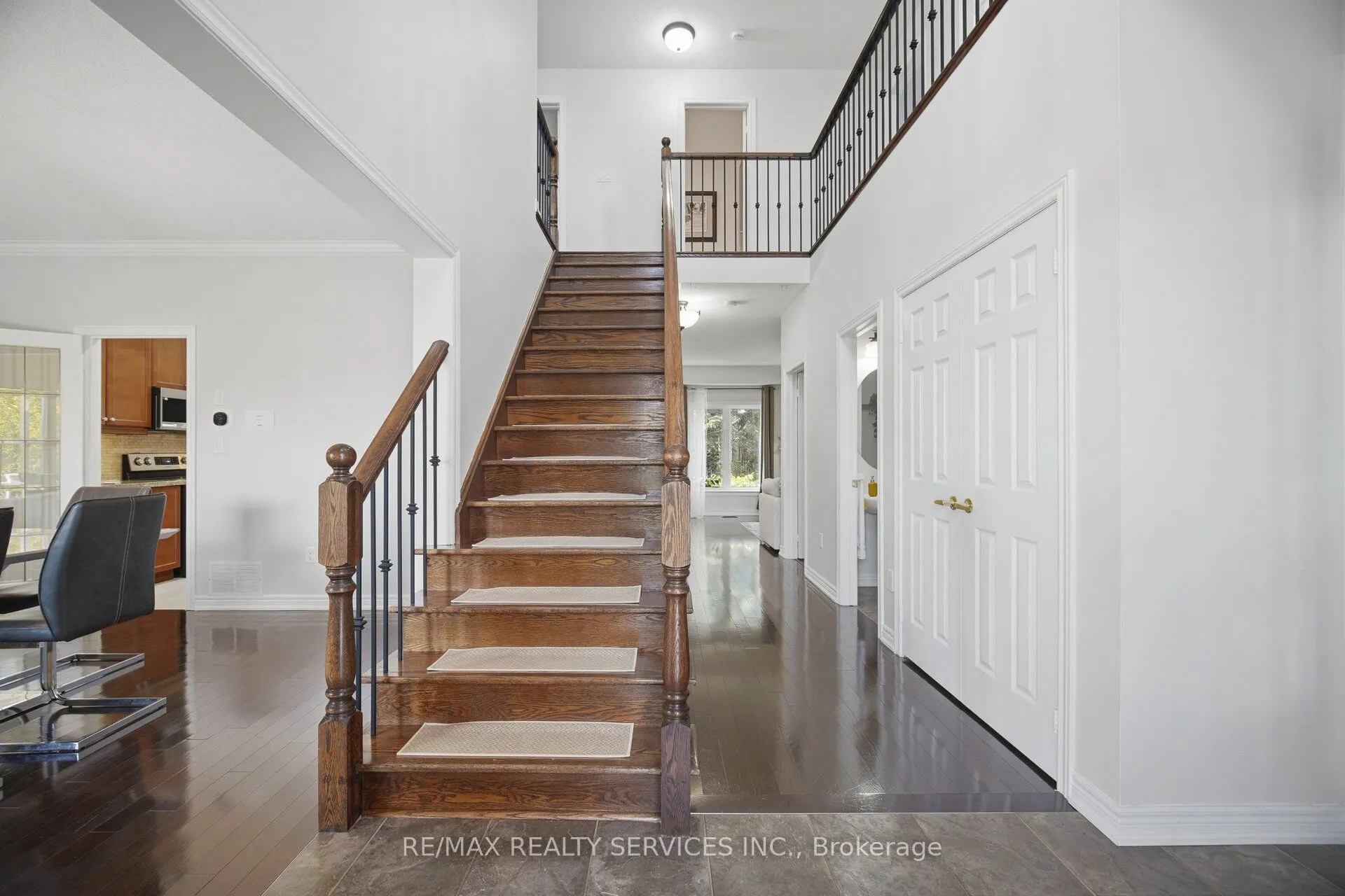 76 North Riverdale Drive