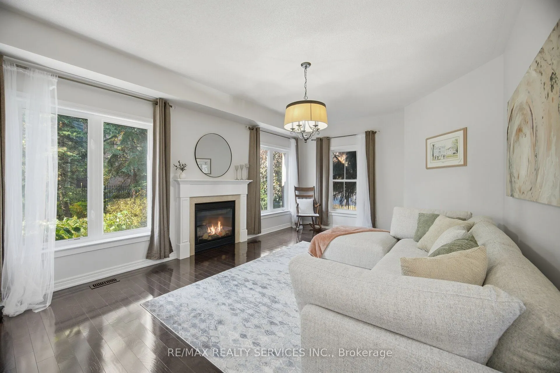 76 North Riverdale Drive