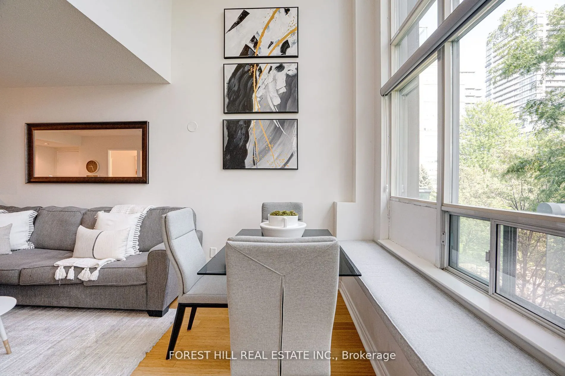 200 Manitoba Street #212
