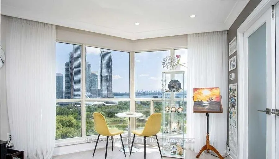 2261 Lake Shore Boulevard W #NPH7