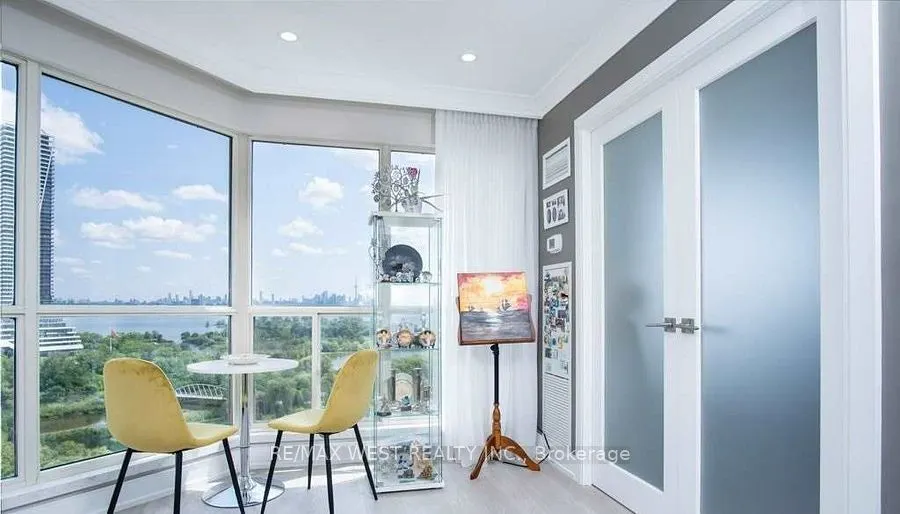 2261 Lake Shore Boulevard W #NPH7