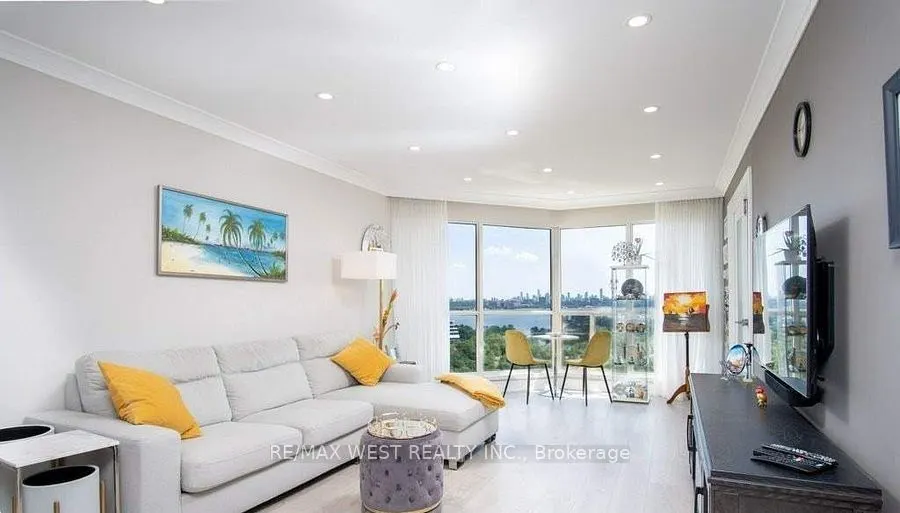 2261 Lake Shore Boulevard W #NPH7