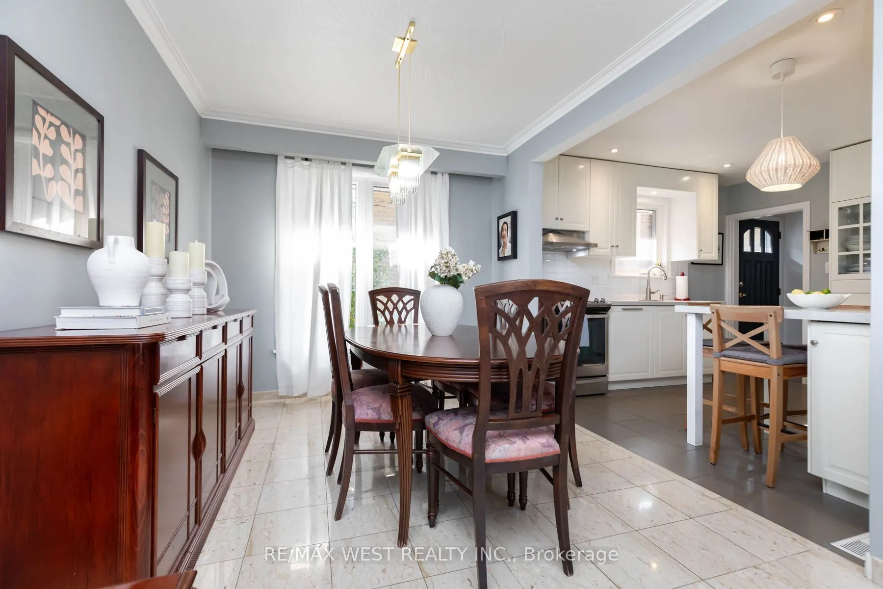 82 Renault Crescent