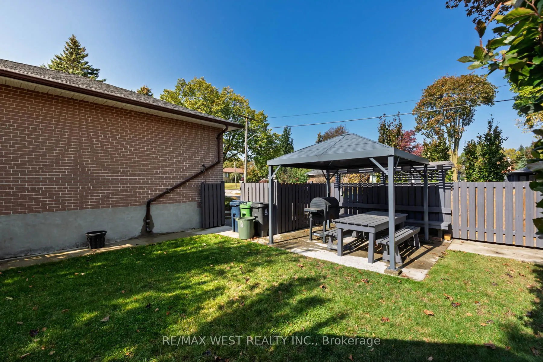 82 Renault Crescent