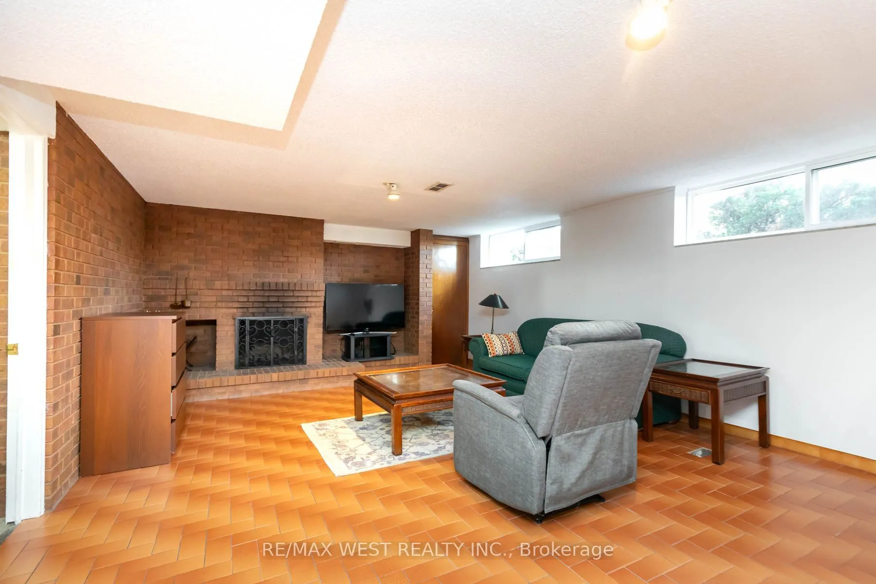 82 Renault Crescent