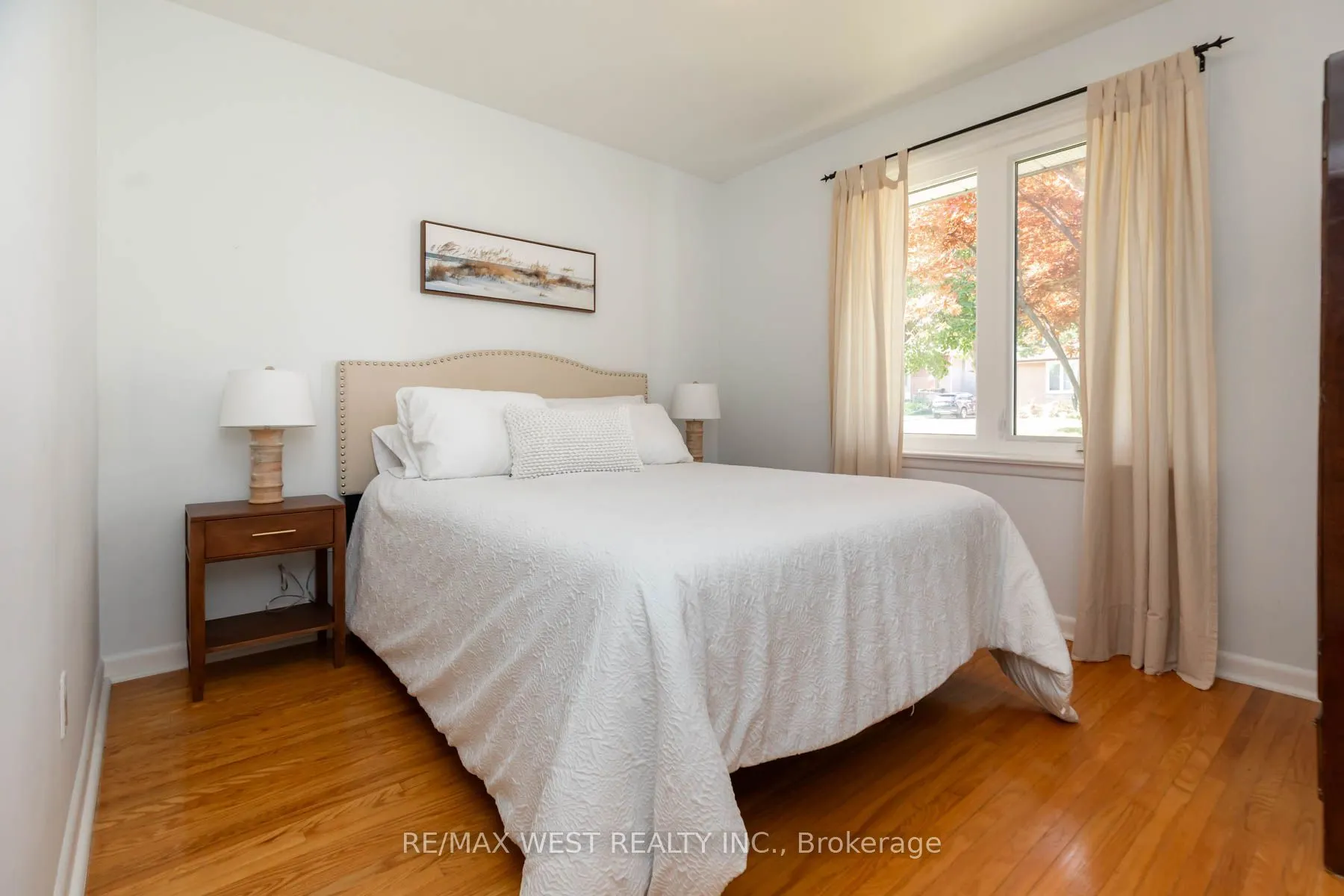 82 Renault Crescent