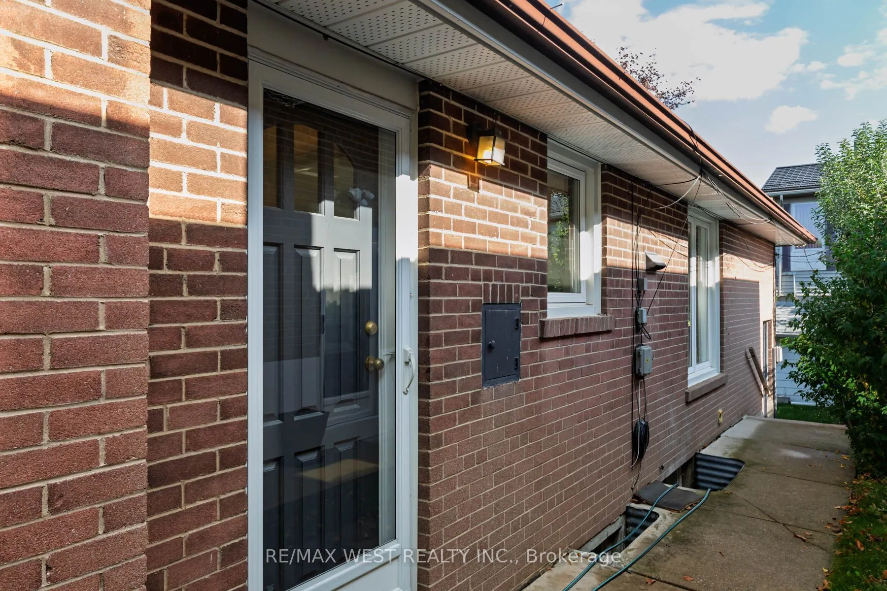 82 Renault Crescent