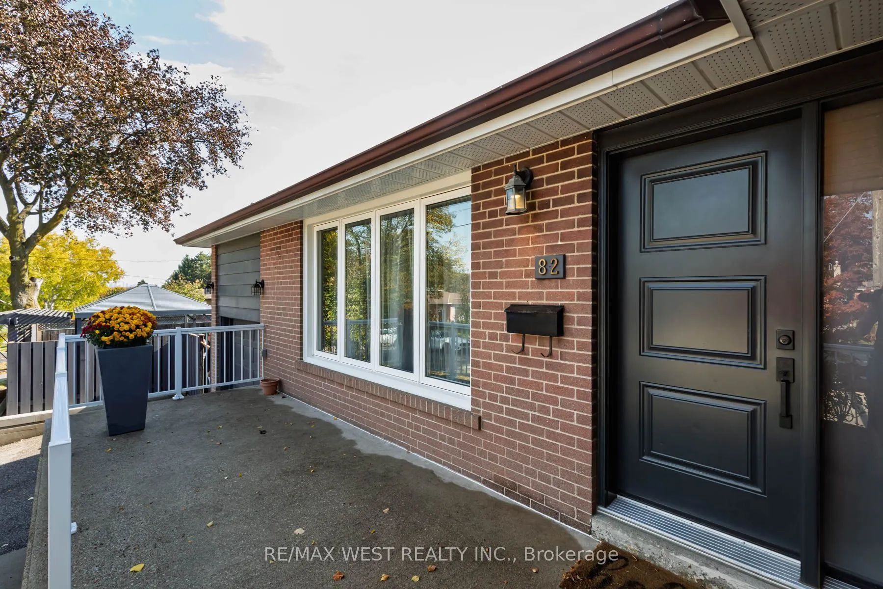 82 Renault Crescent