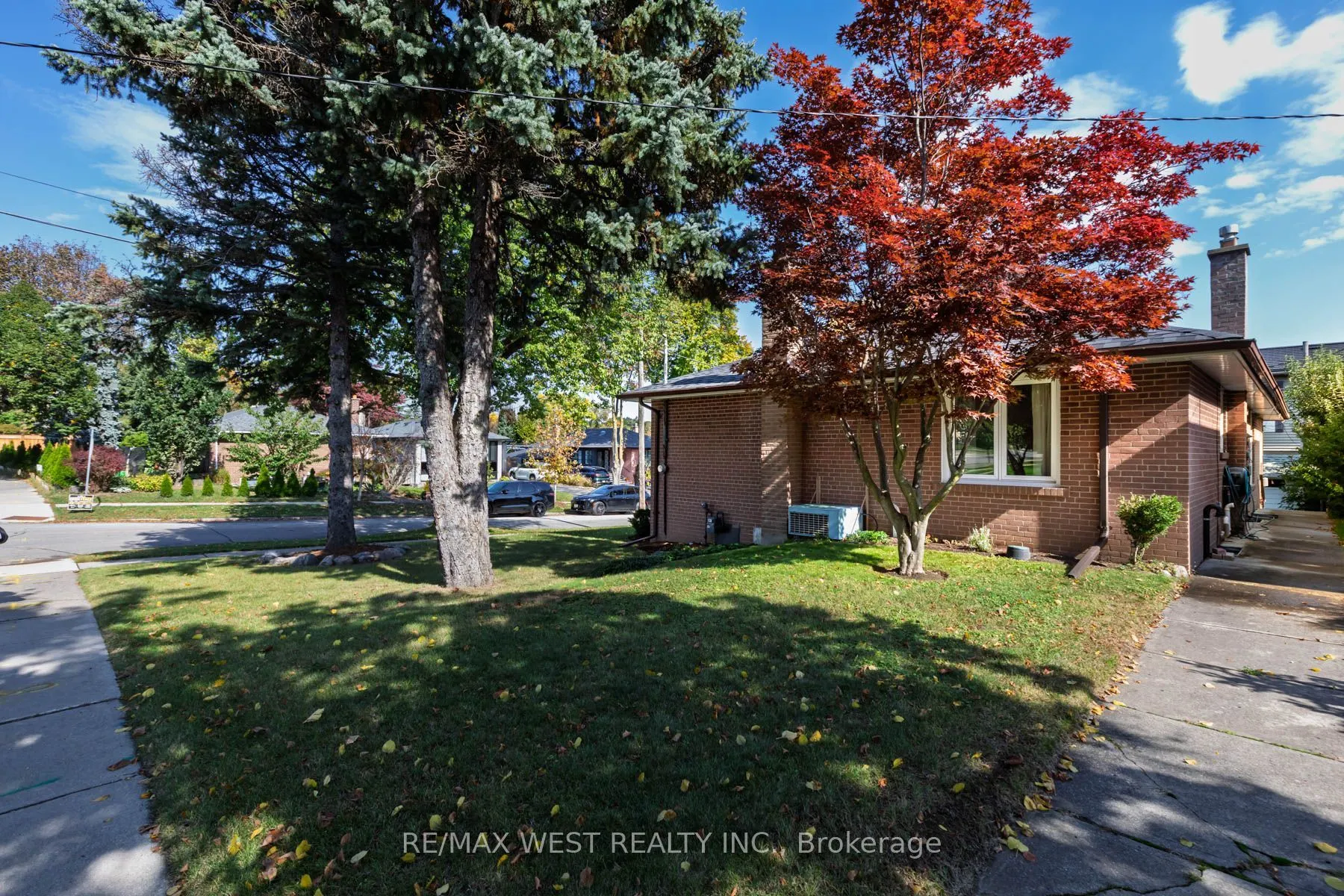 82 Renault Crescent