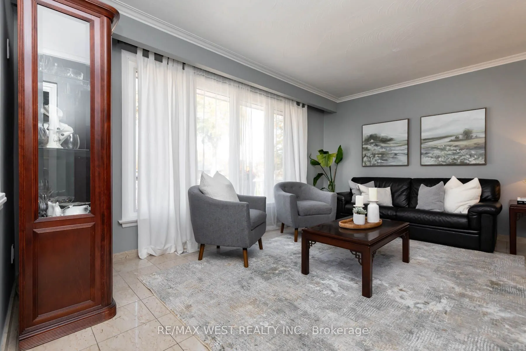 82 Renault Crescent