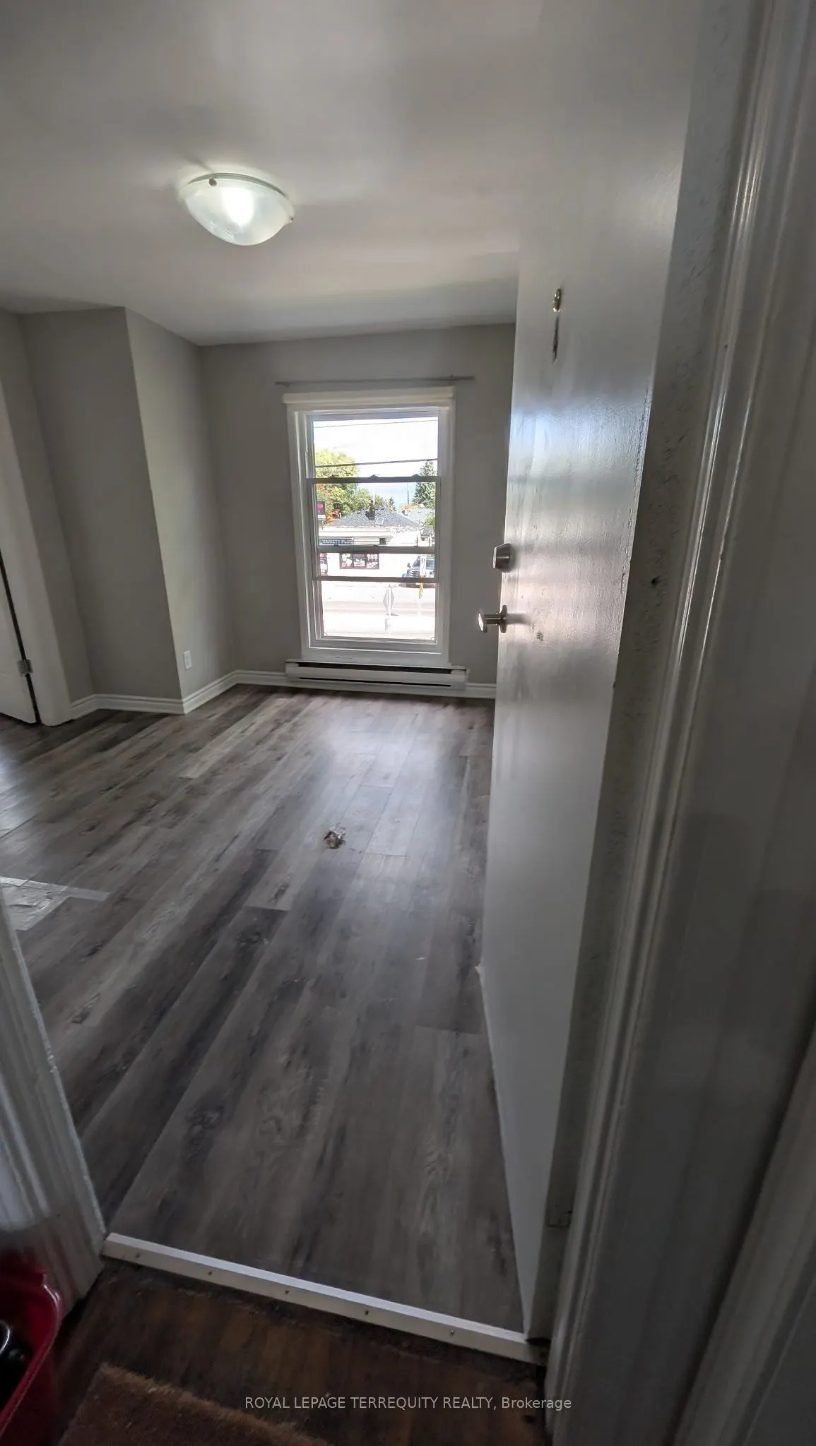 44 Main Street N #4