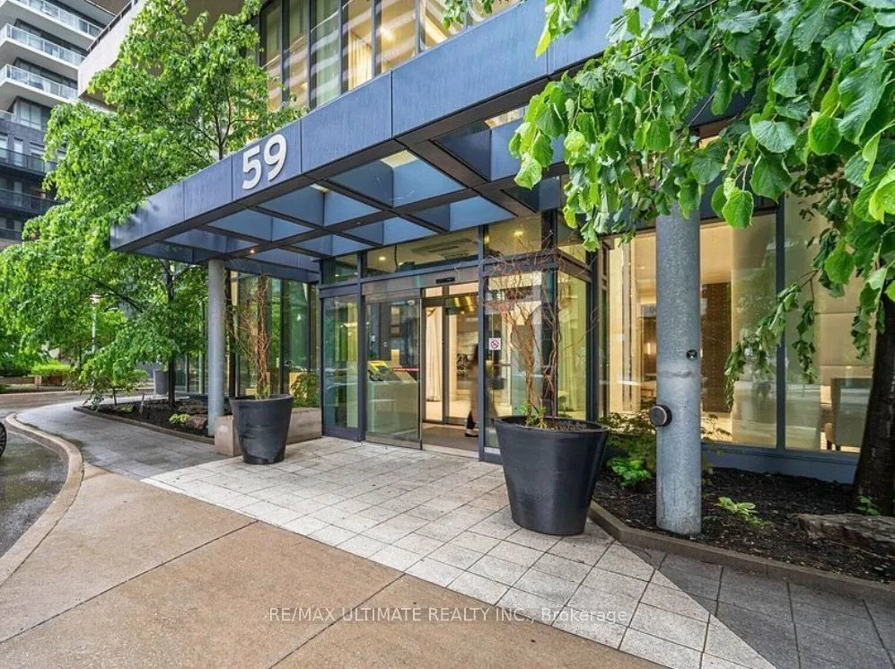 59 Annie Craig Drive #1202