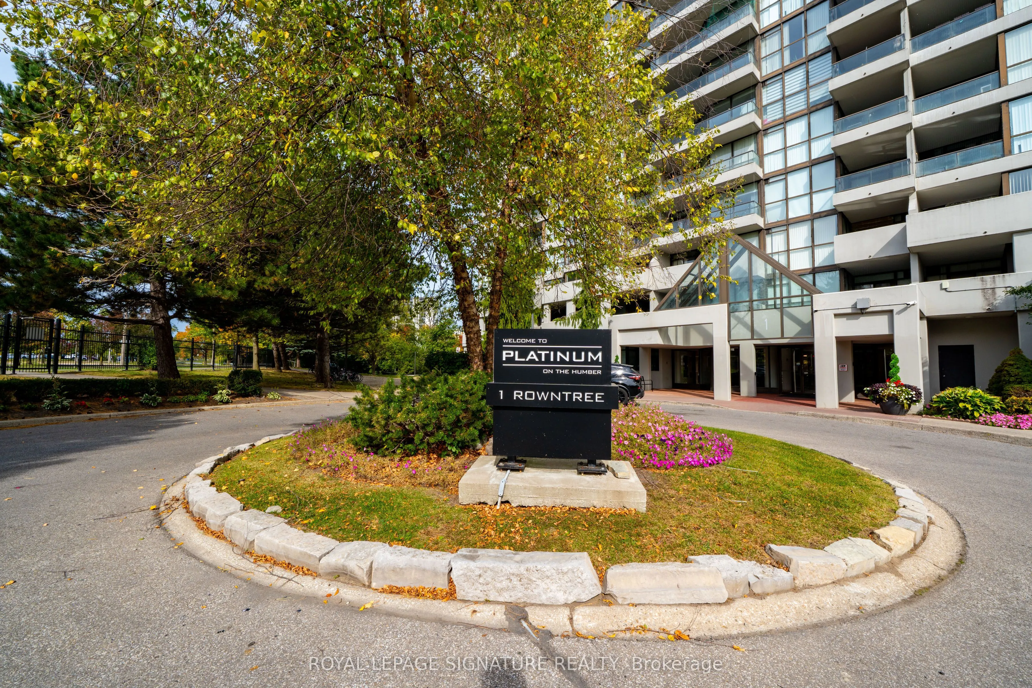 1 Rowntree Road #211