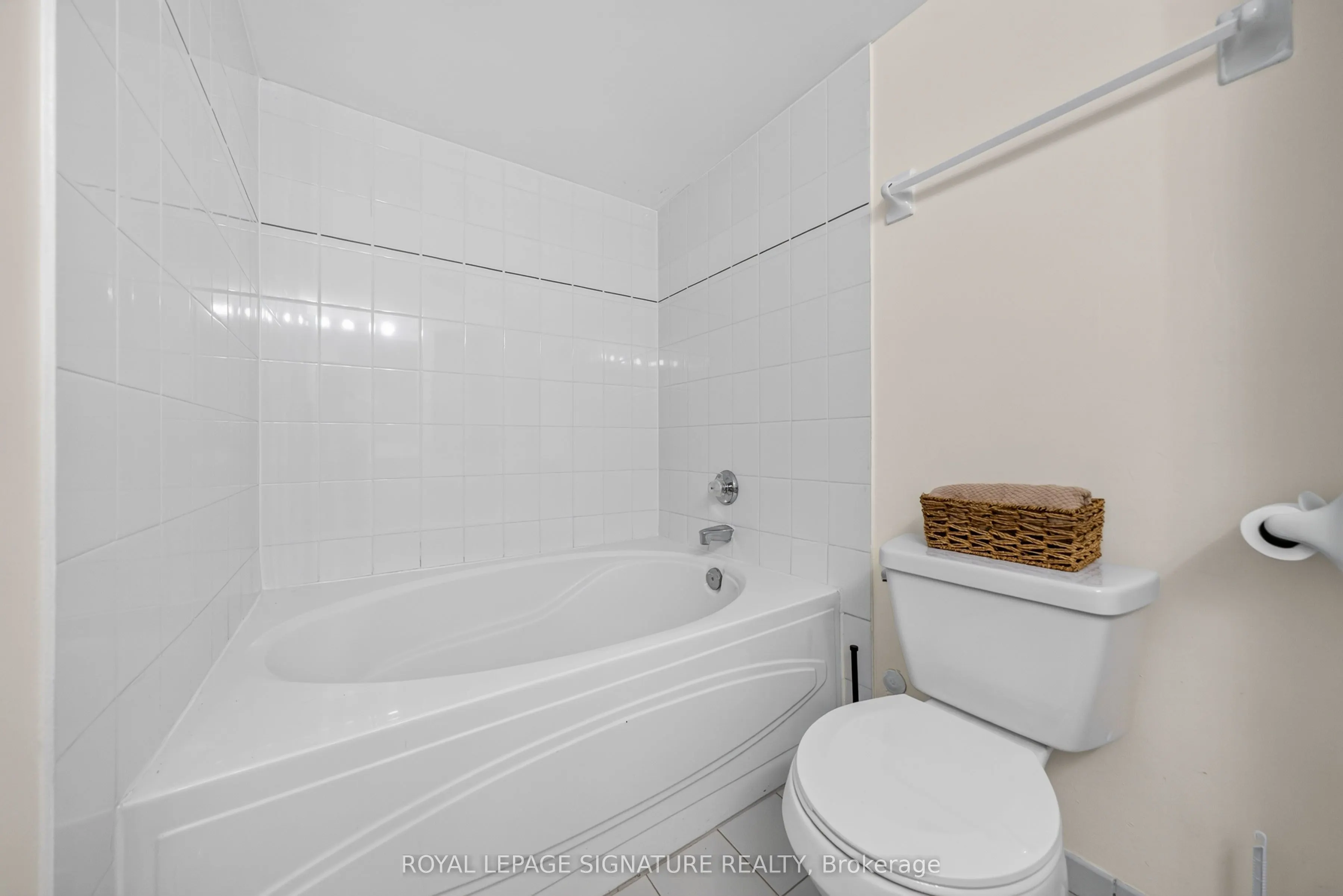 1 Rowntree Road #211