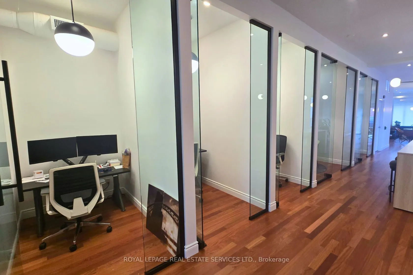 3352 Dundas Street W #Main