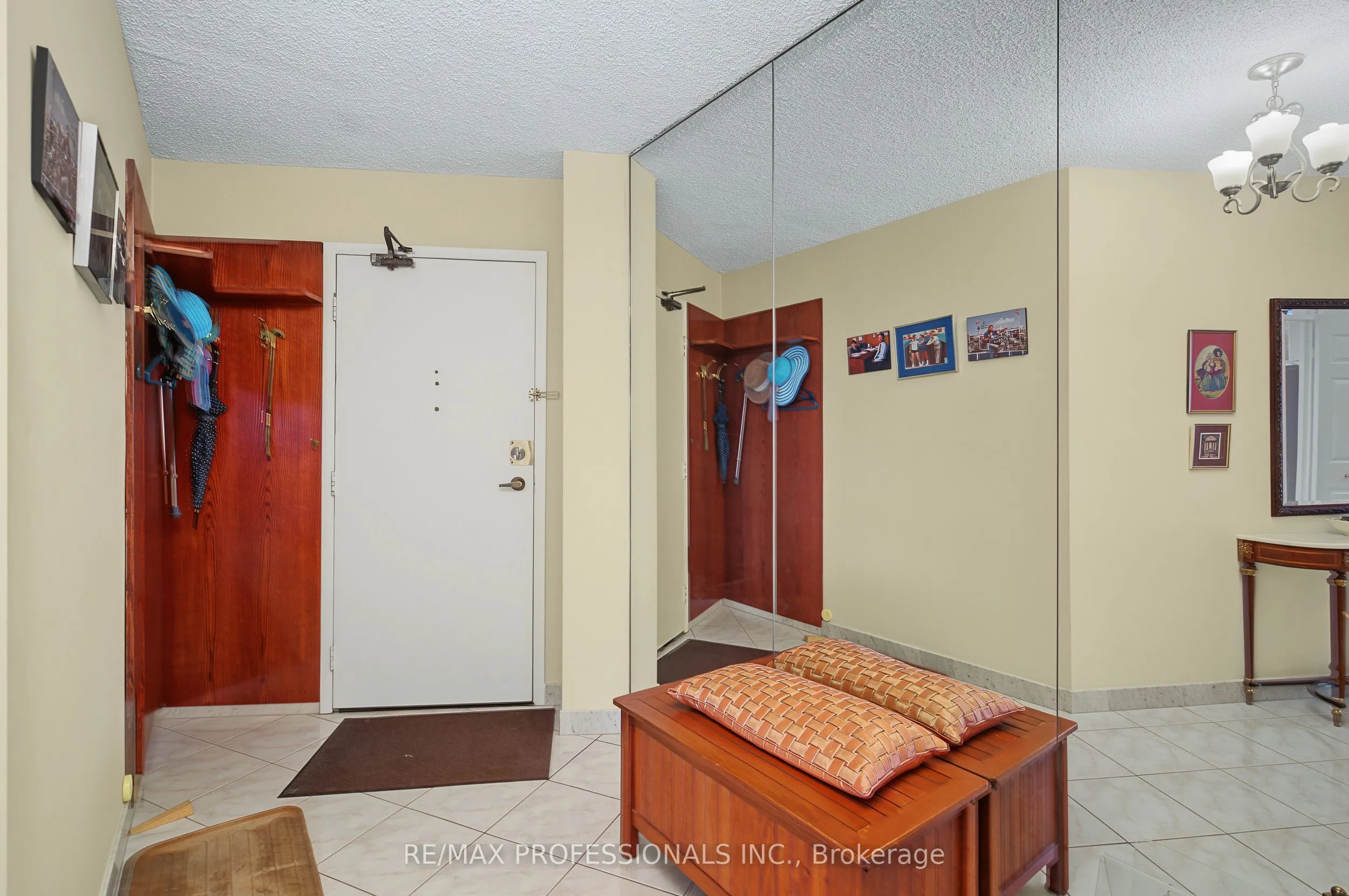 2010 Islington Avenue #1004