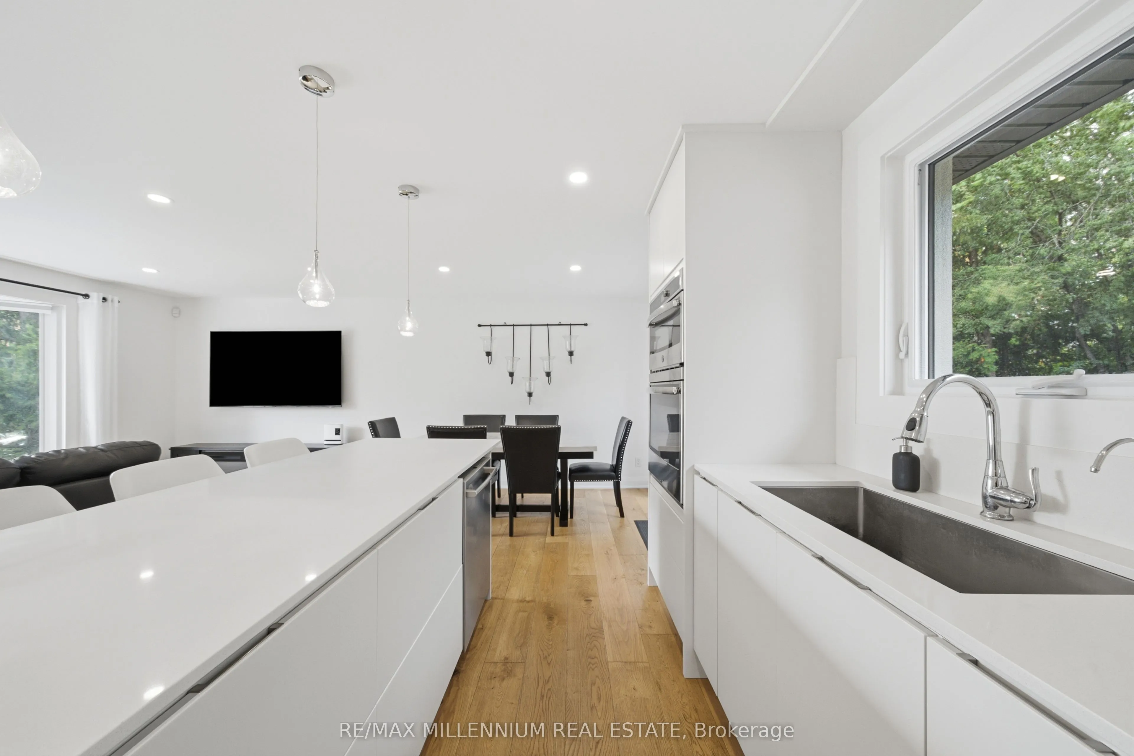 14 Crombie Place