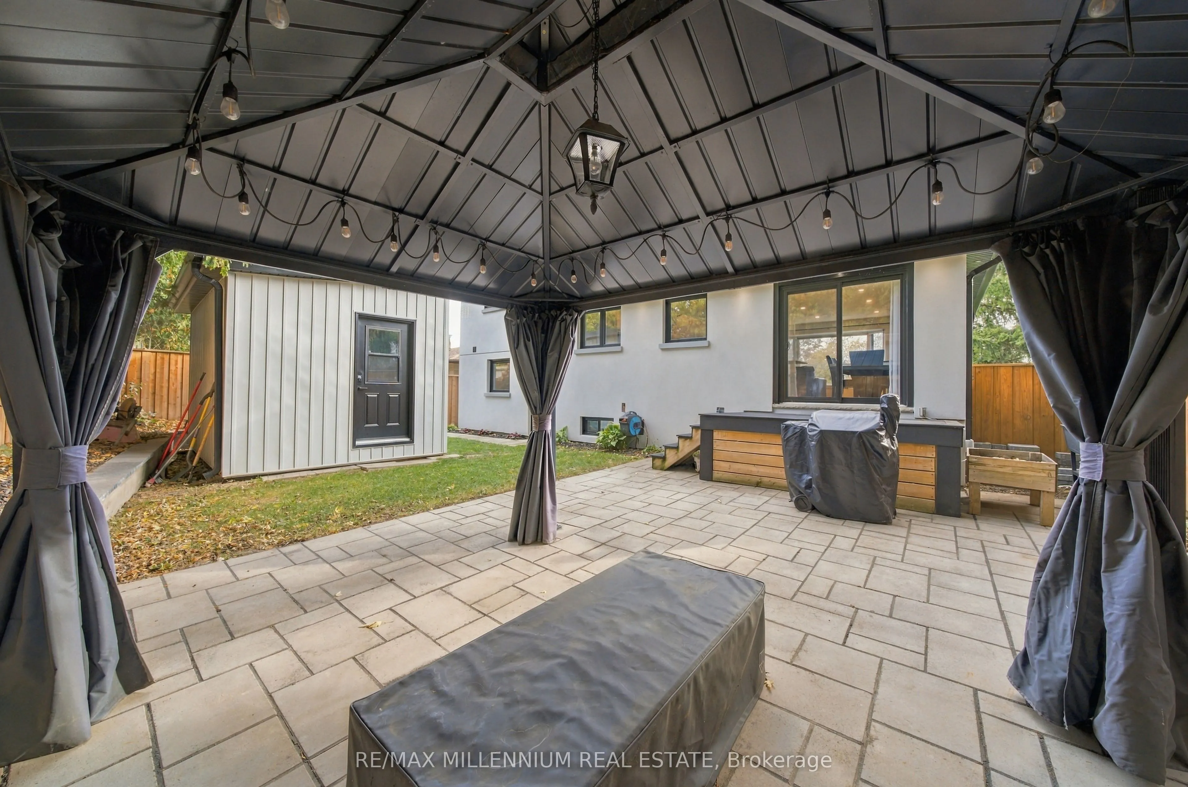 14 Crombie Place