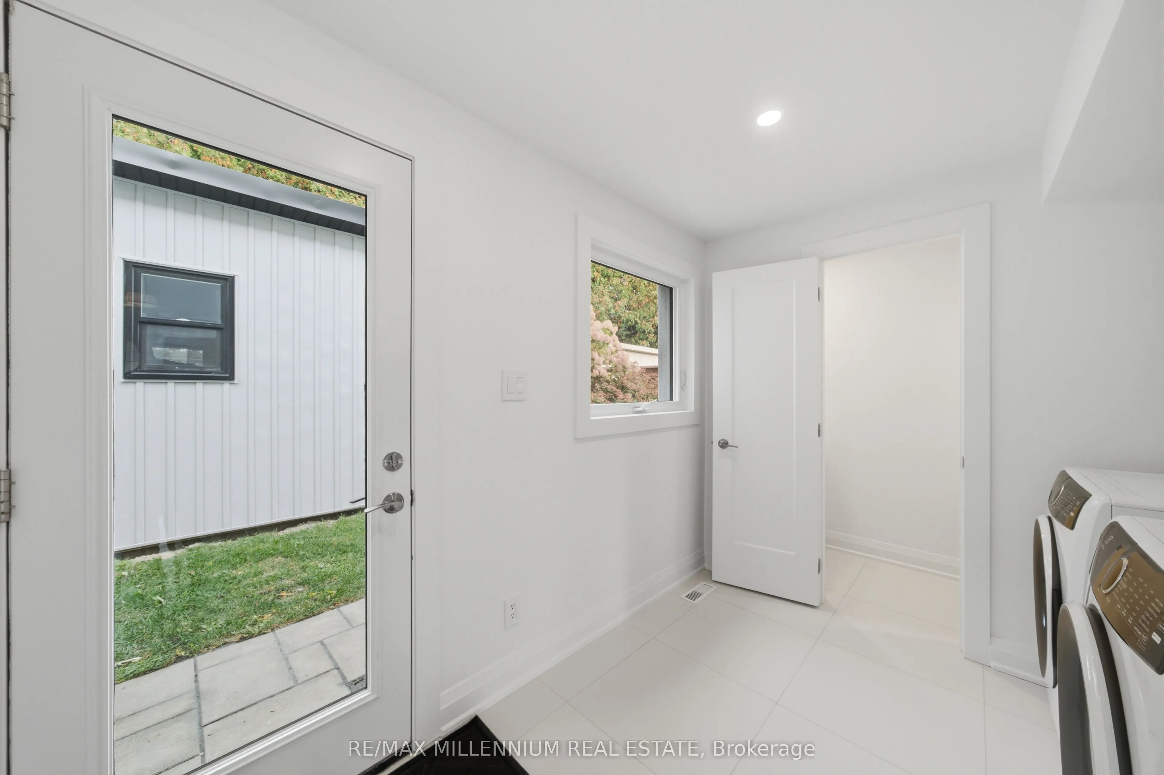 14 Crombie Place