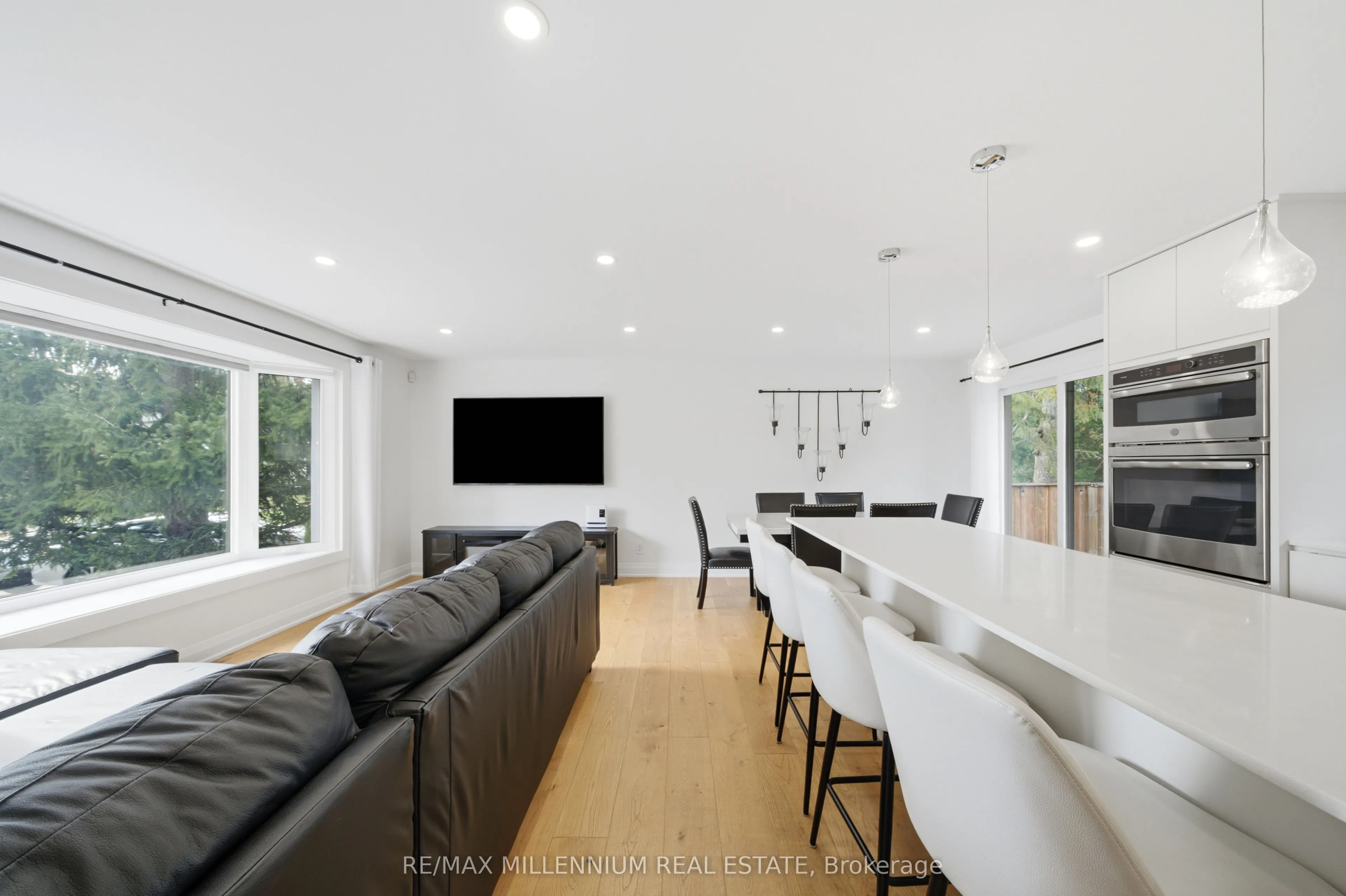 14 Crombie Place
