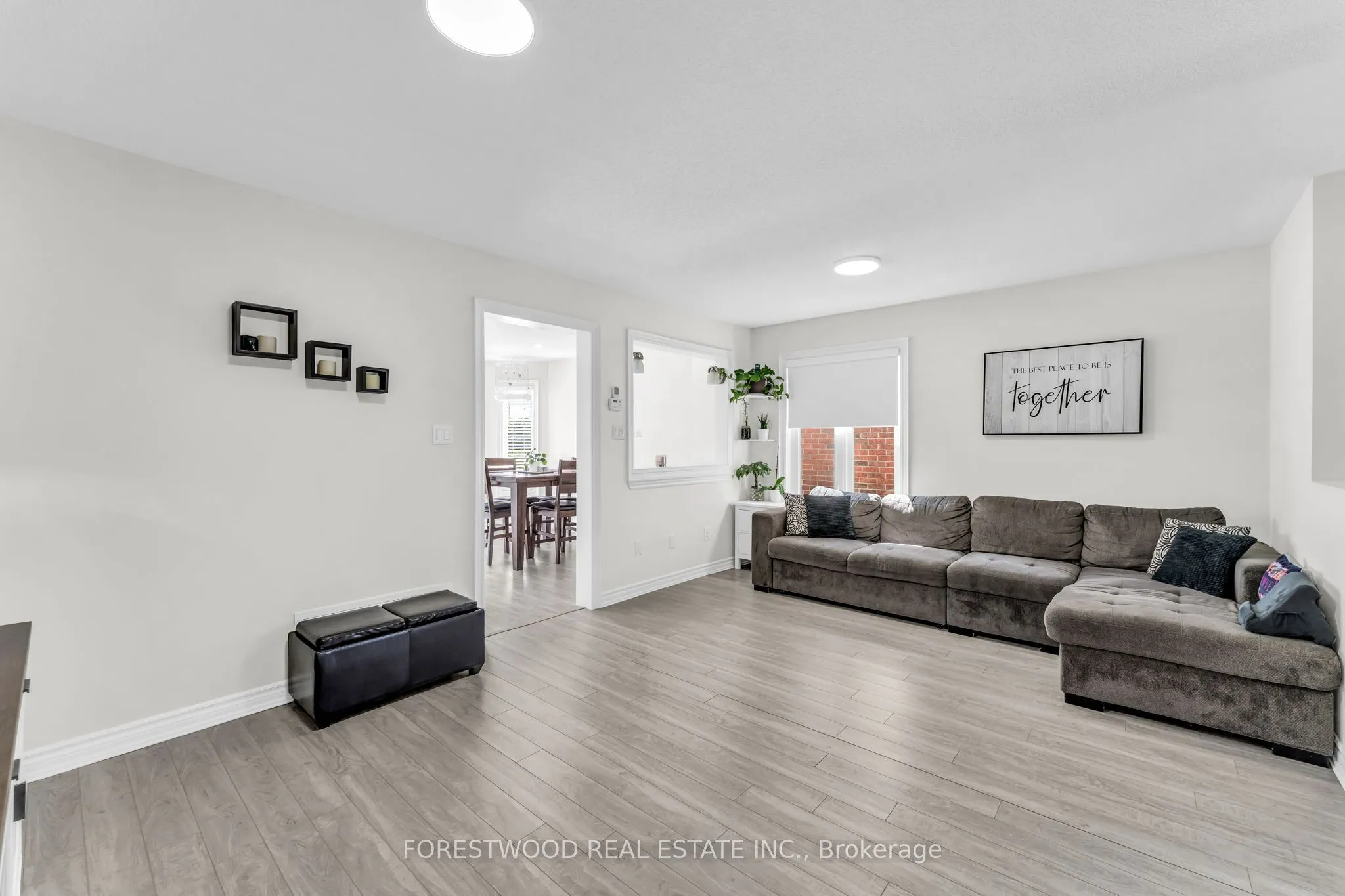 451 Jay Crescent