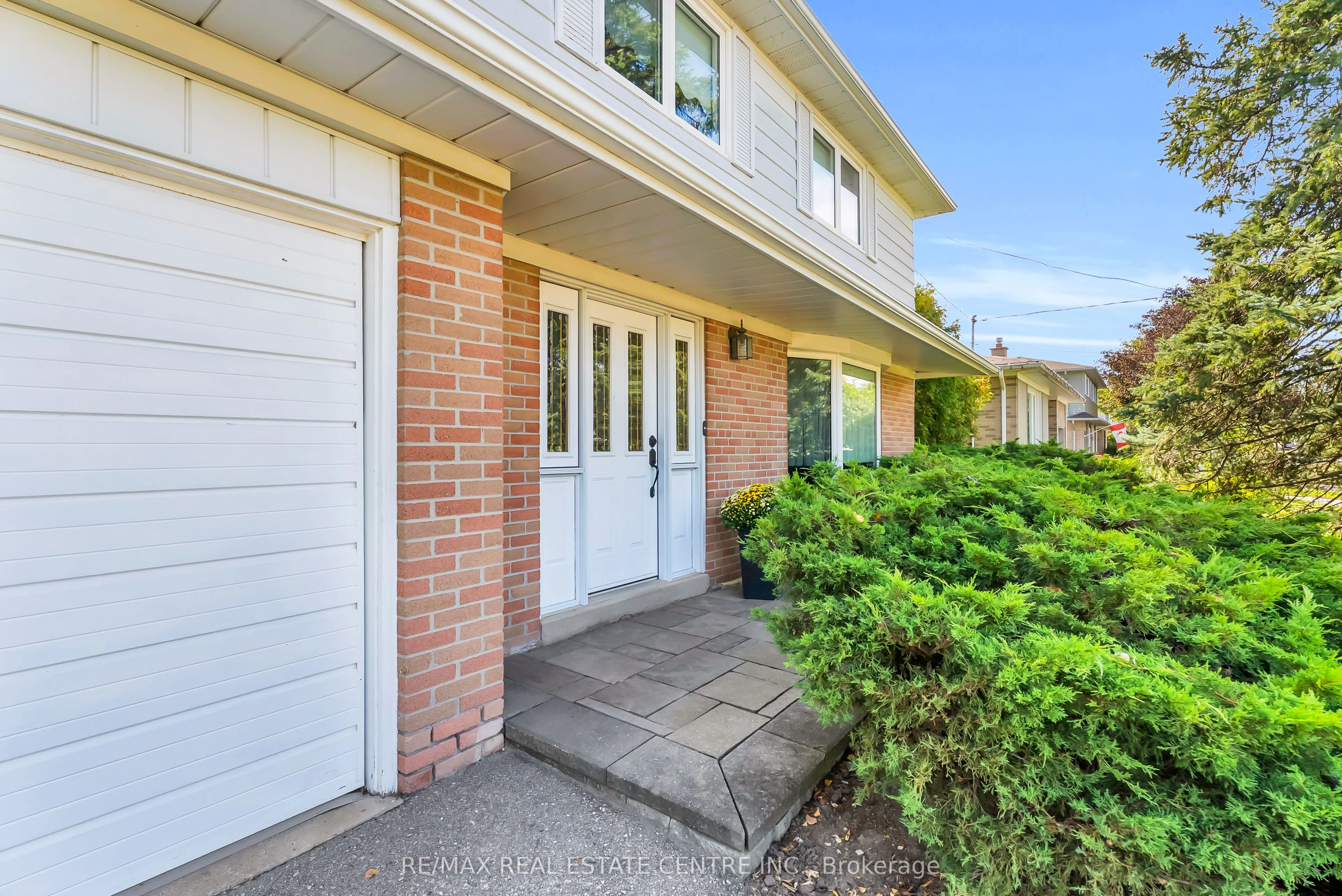 11 Dawson Crescent