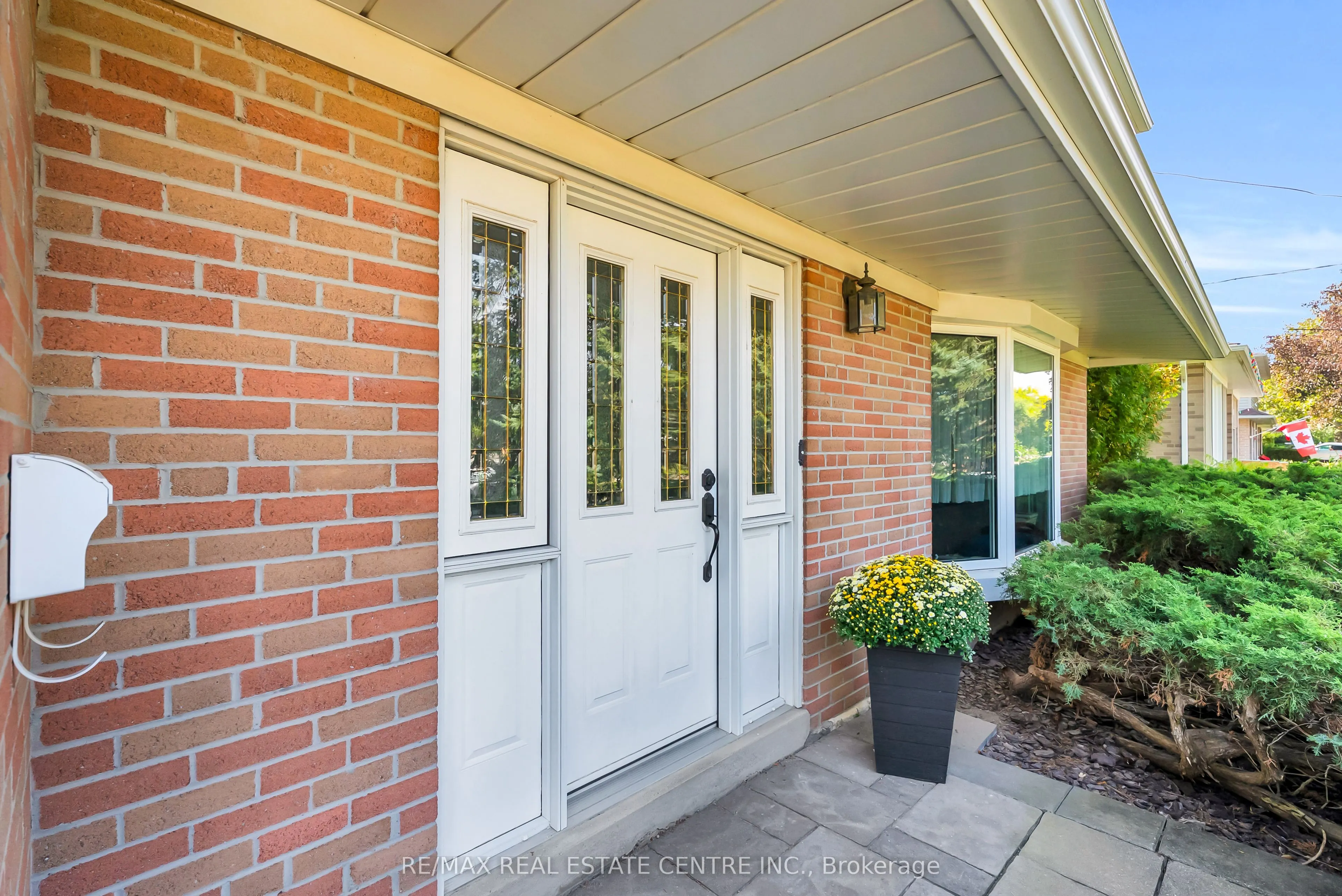 11 Dawson Crescent