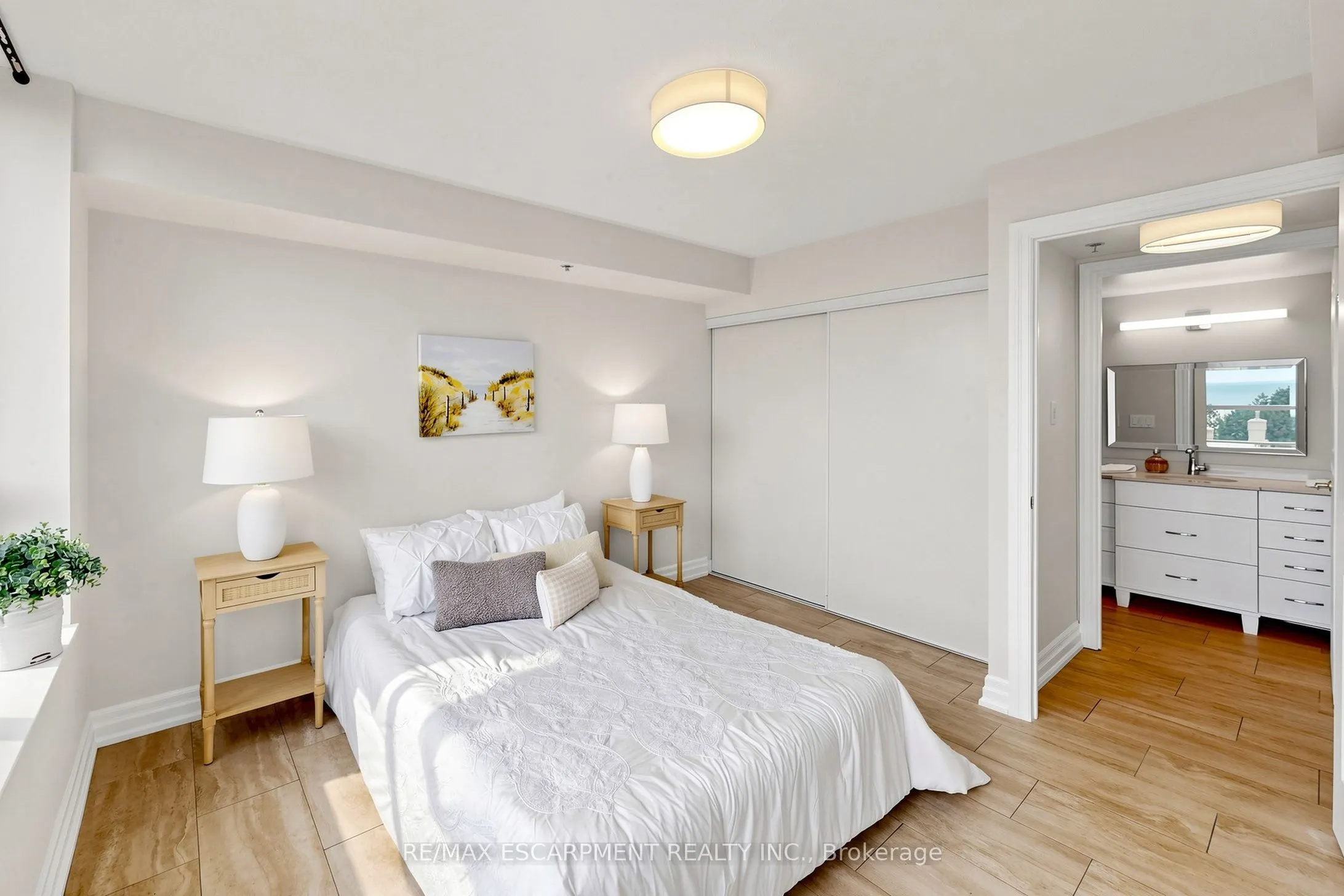 100 Burloak Drive #2416