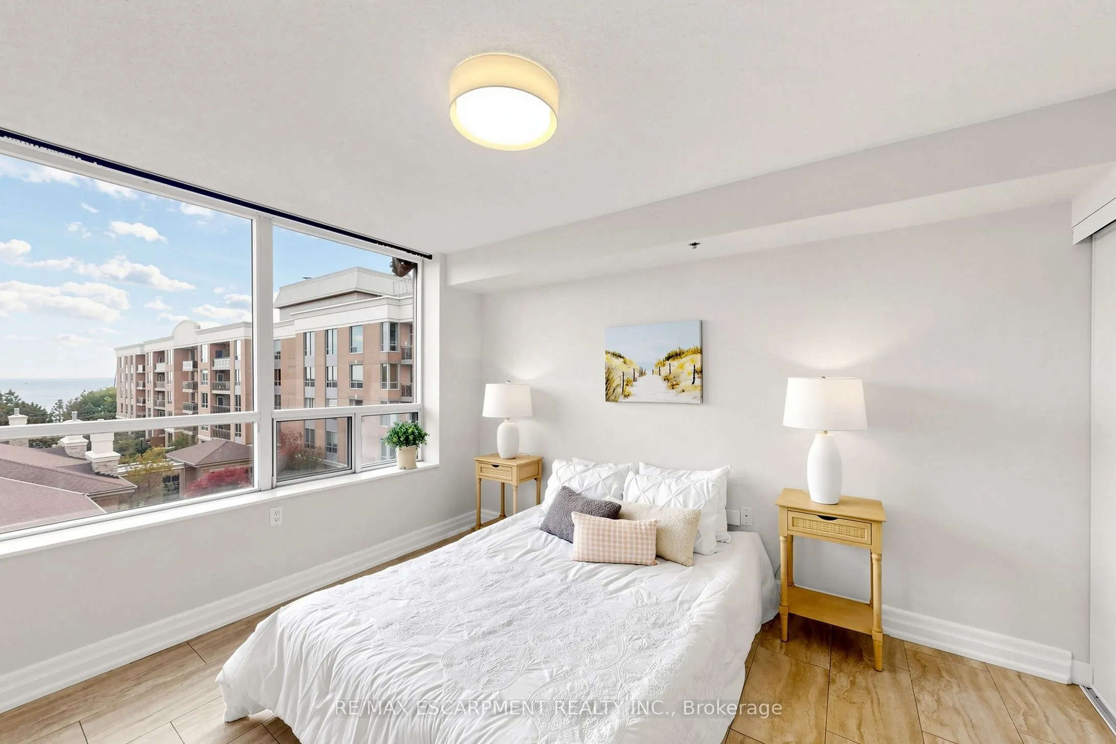 100 Burloak Drive #2416
