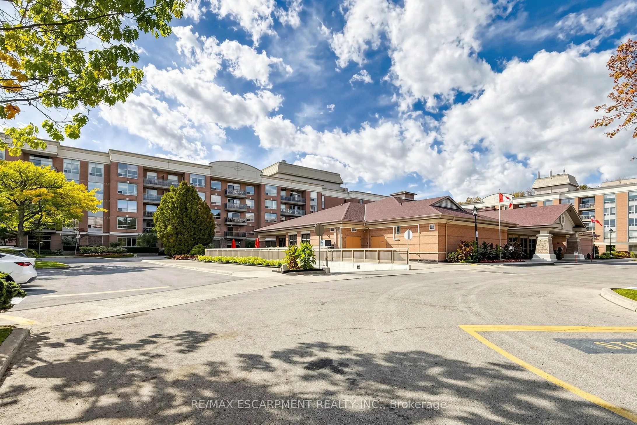 100 Burloak Drive #2416