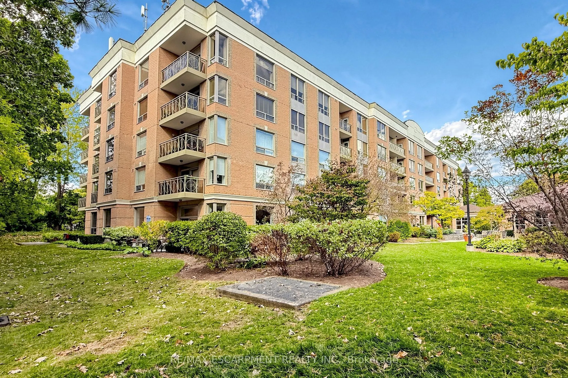 100 Burloak Drive #2416