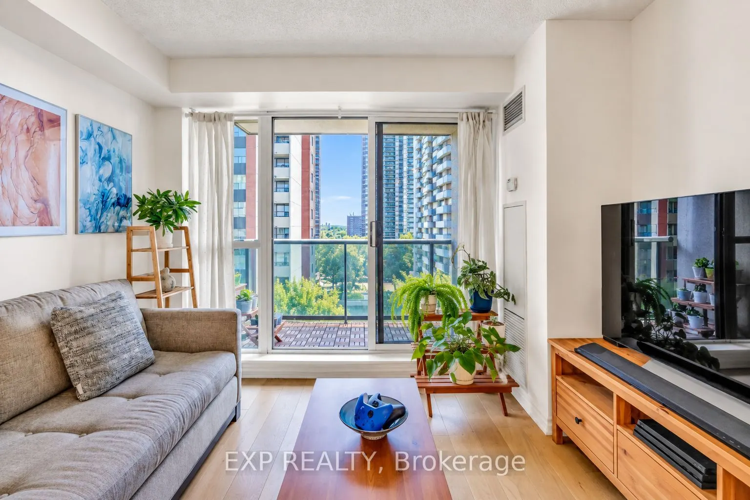 5 Michael Power Place #709