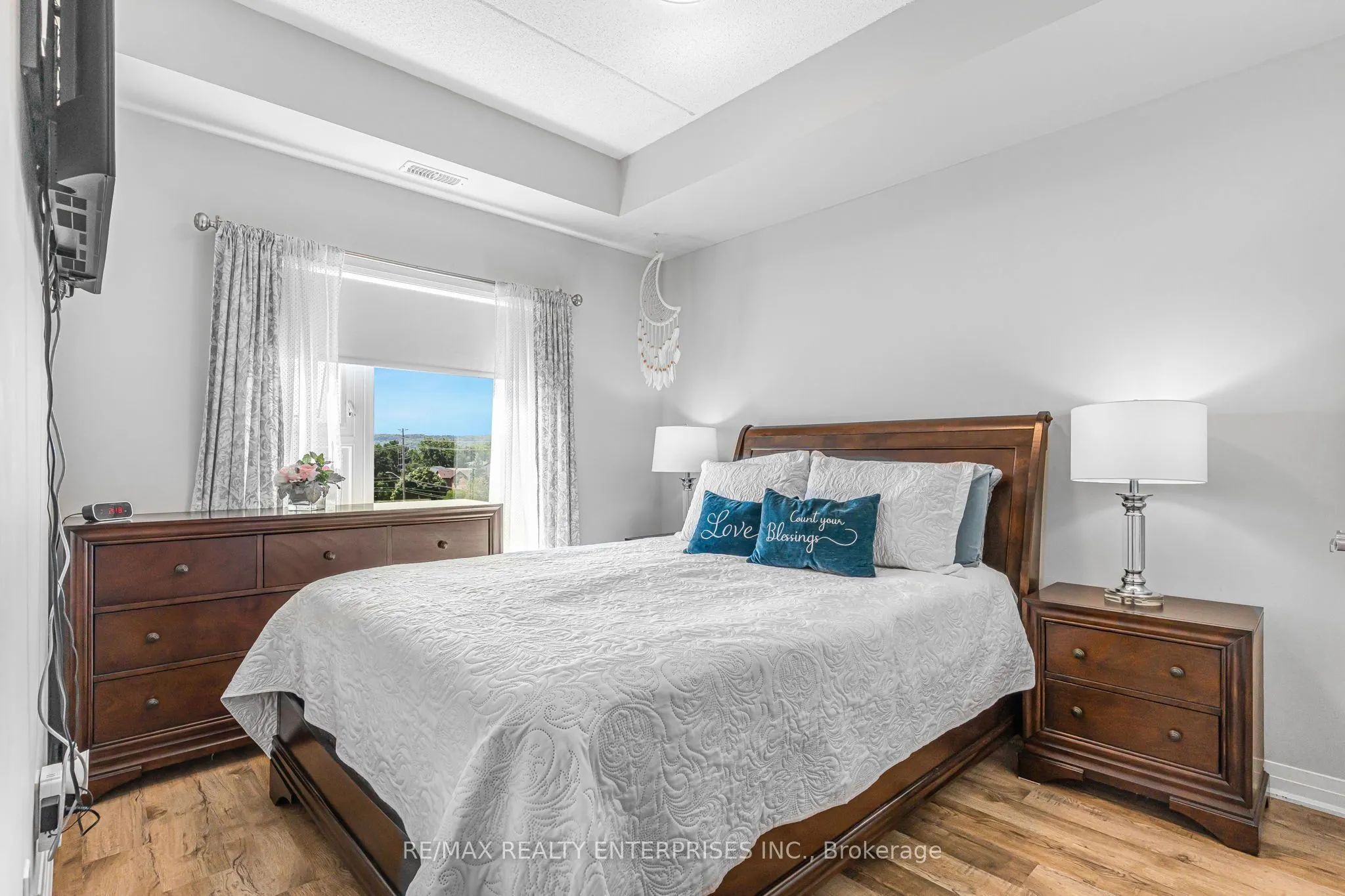 610 Farmstead Drive #409