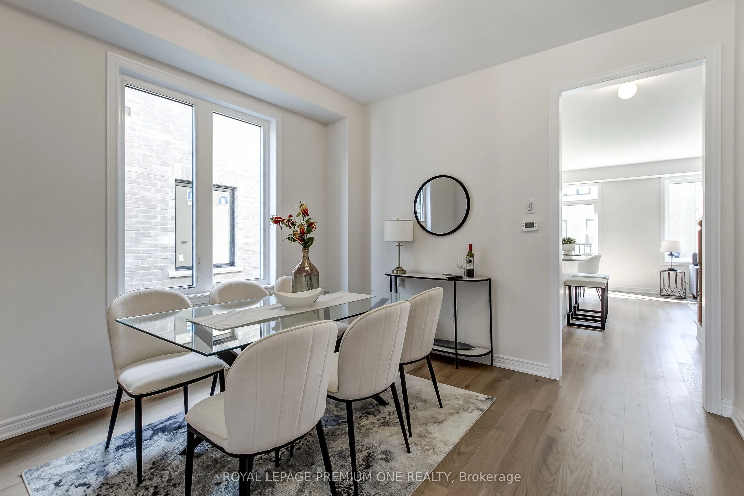 393 Kennedy Circle W
