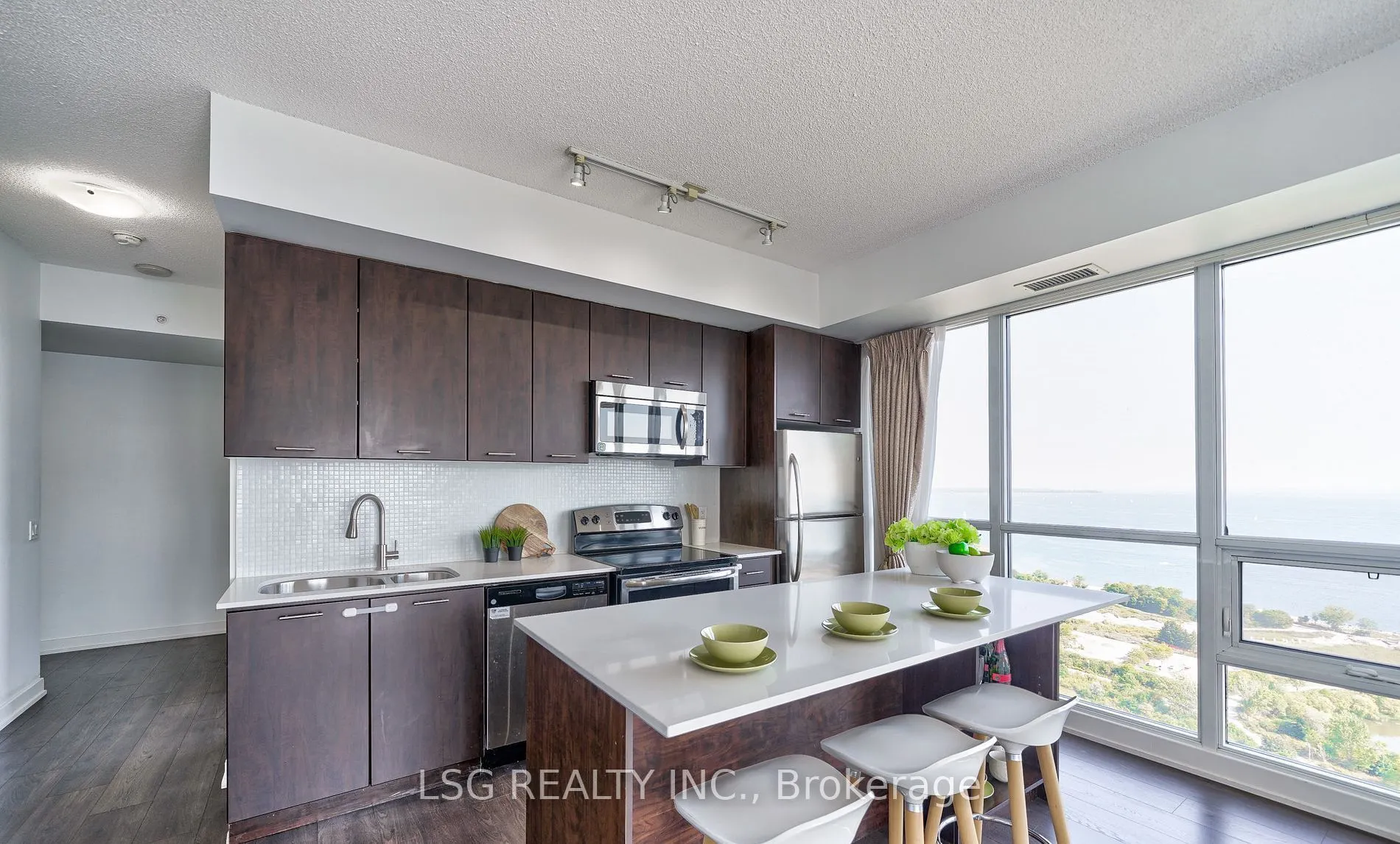 2200 Lake Shore Boulevard W #3801