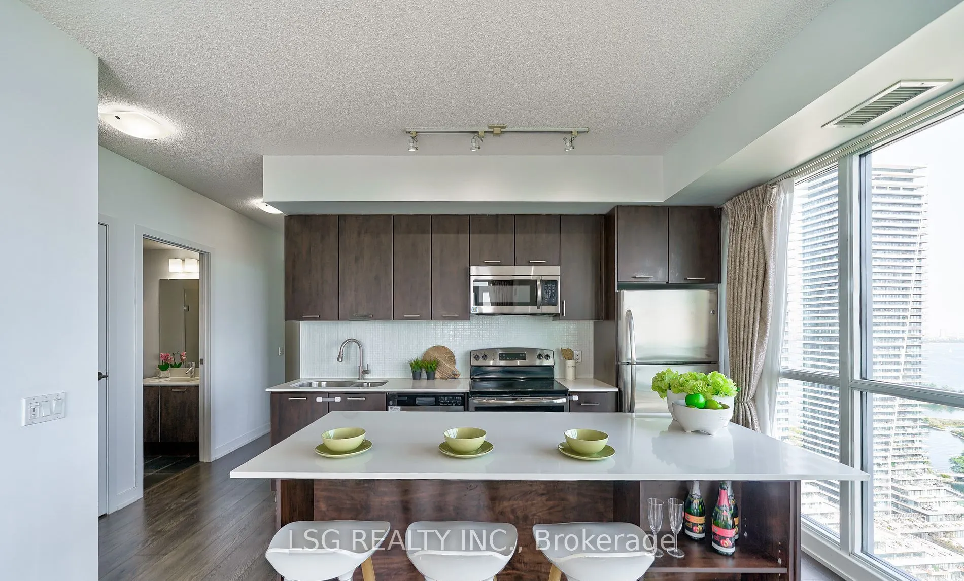2200 Lake Shore Boulevard W #3801