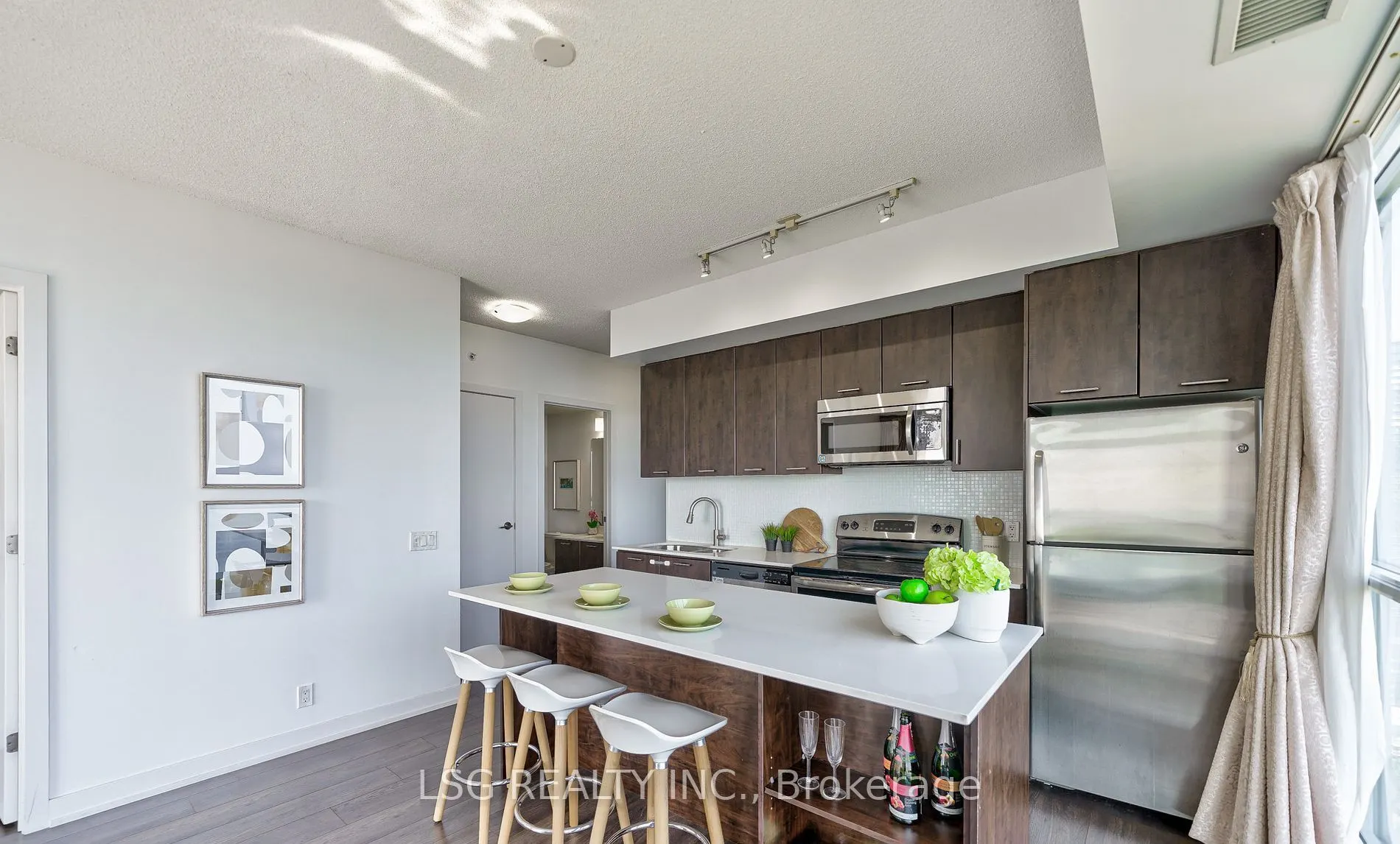 2200 Lake Shore Boulevard W #3801