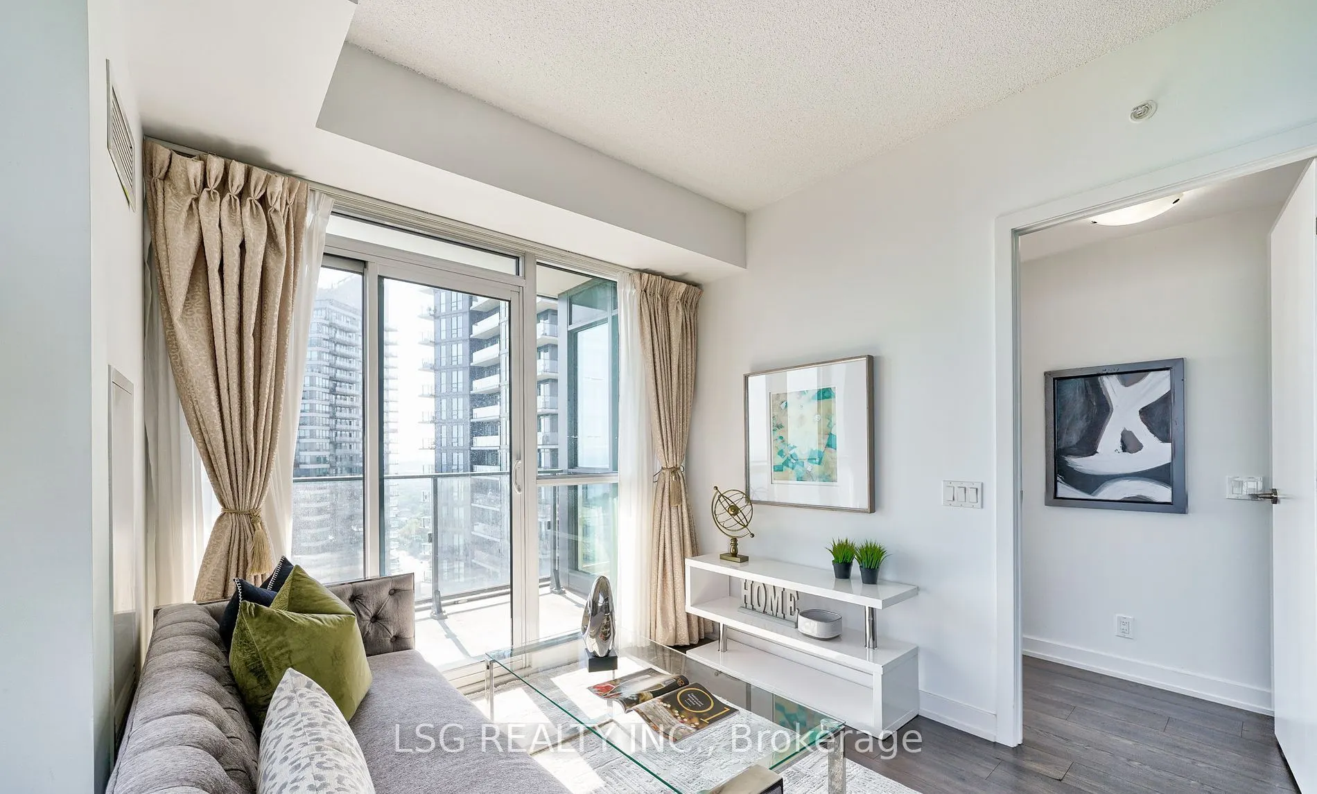 2200 Lake Shore Boulevard W #3801