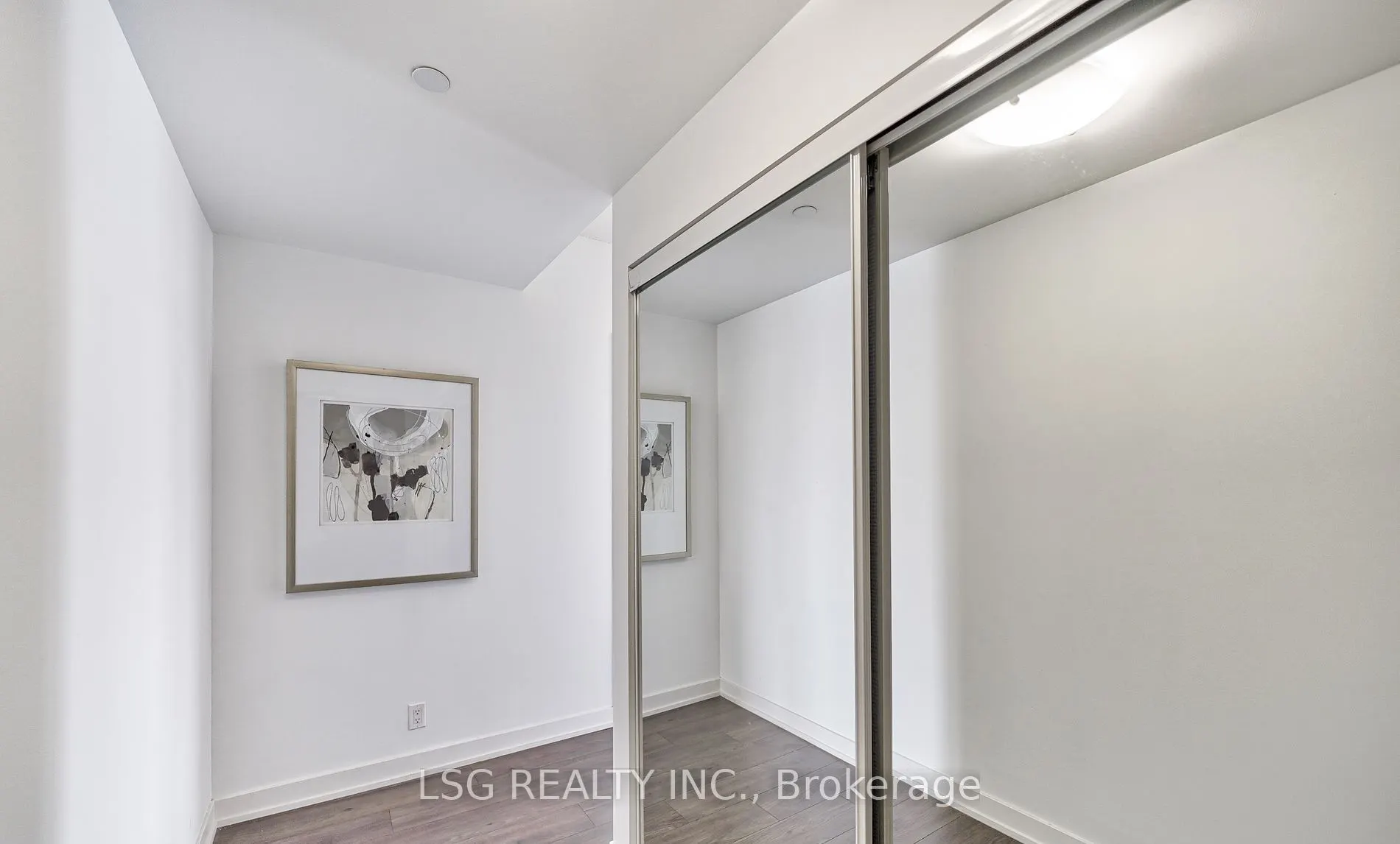 2200 Lake Shore Boulevard W #3801